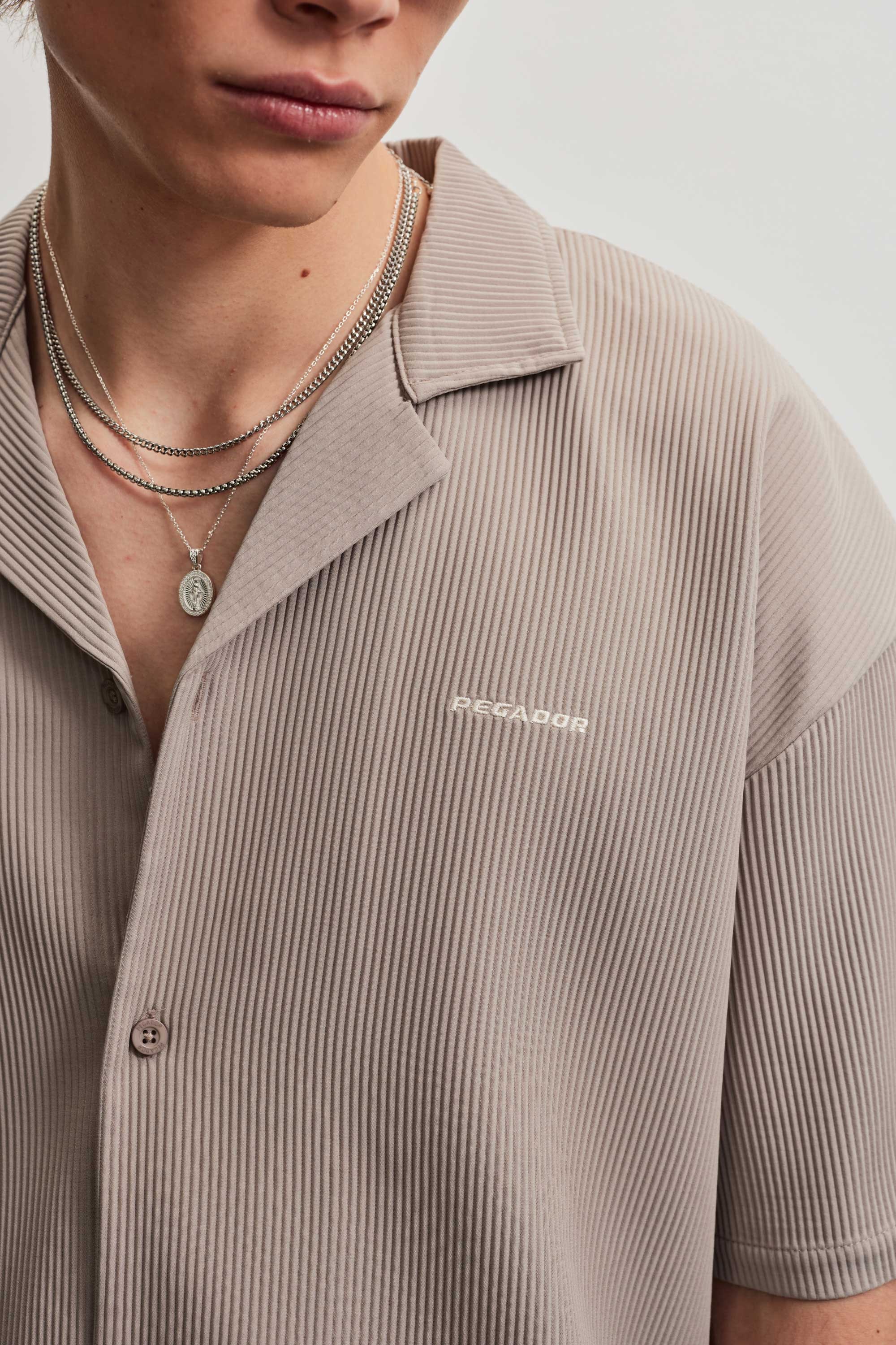 PEGADOR Chemise à manches courtes »TROY PLISSEE SUMMER SHIRT« Baumwollmischung, regular fit