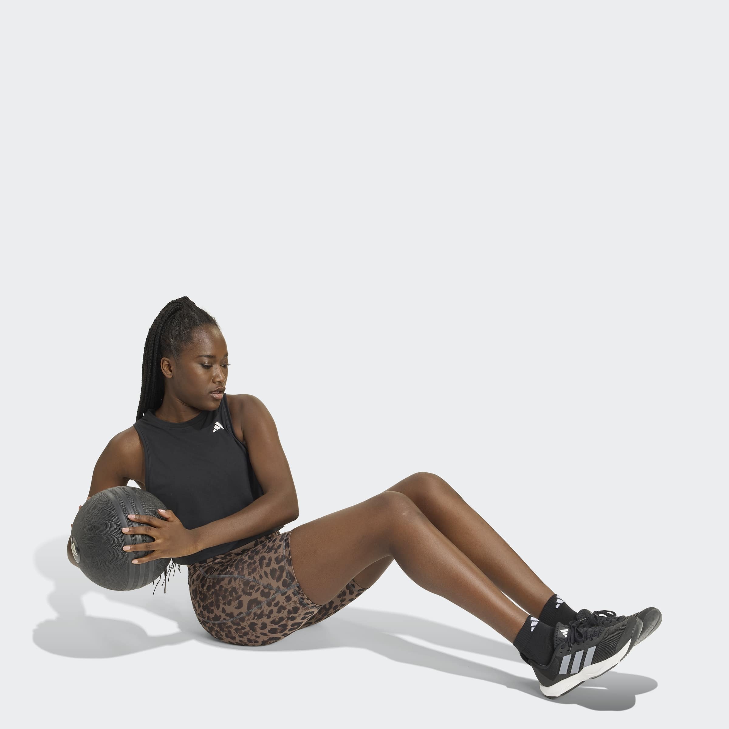 adidas Performance Shorts »OPTIME ESSENTIALS WORKOUT LEGGINGS, KURZ, LEOPARDENPRINT«