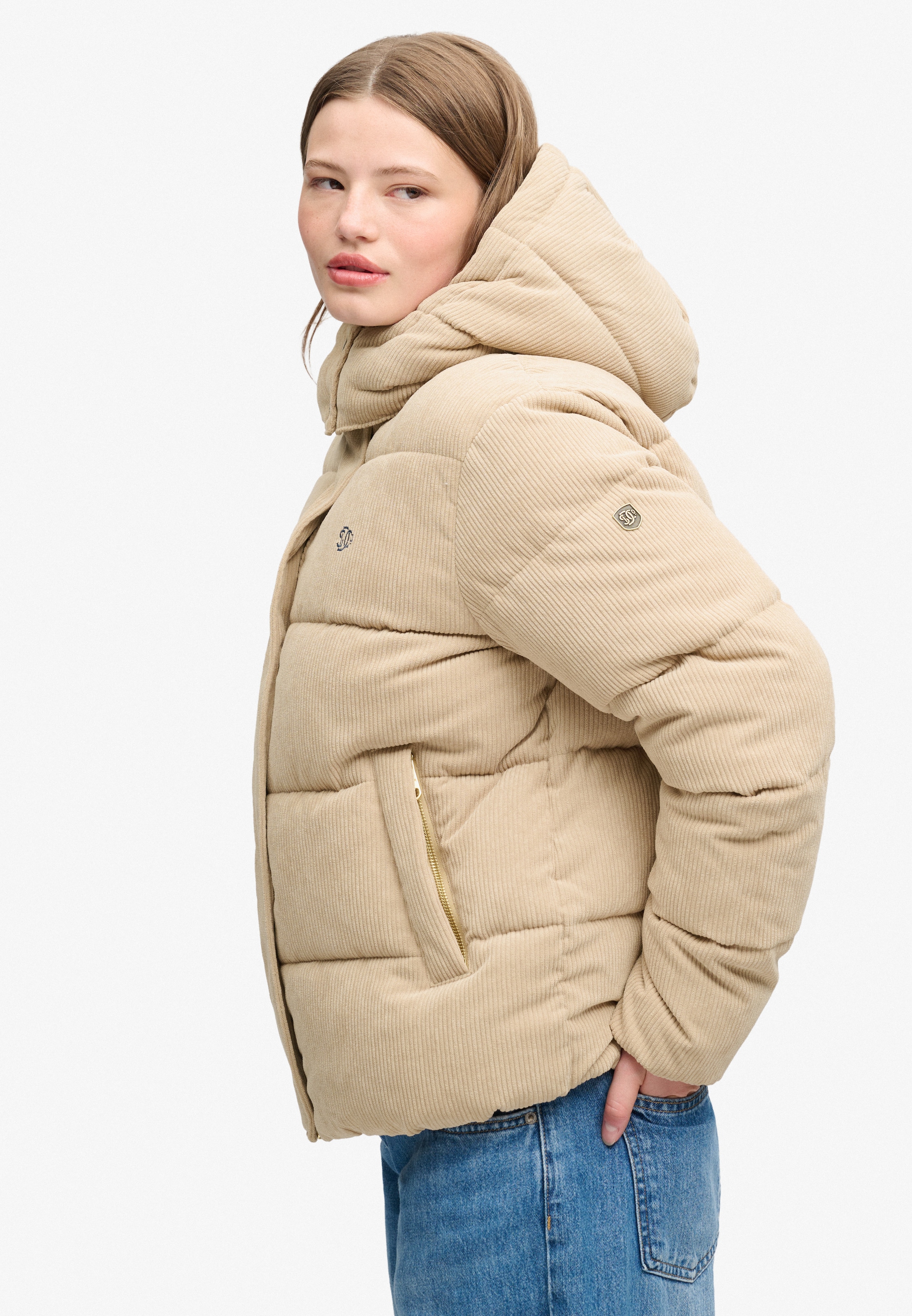 Superdry Veste matelassée »PREMIUM HOOD CORD PUFFER JKT« Kunstfaser, relaxed fit, aus Cord