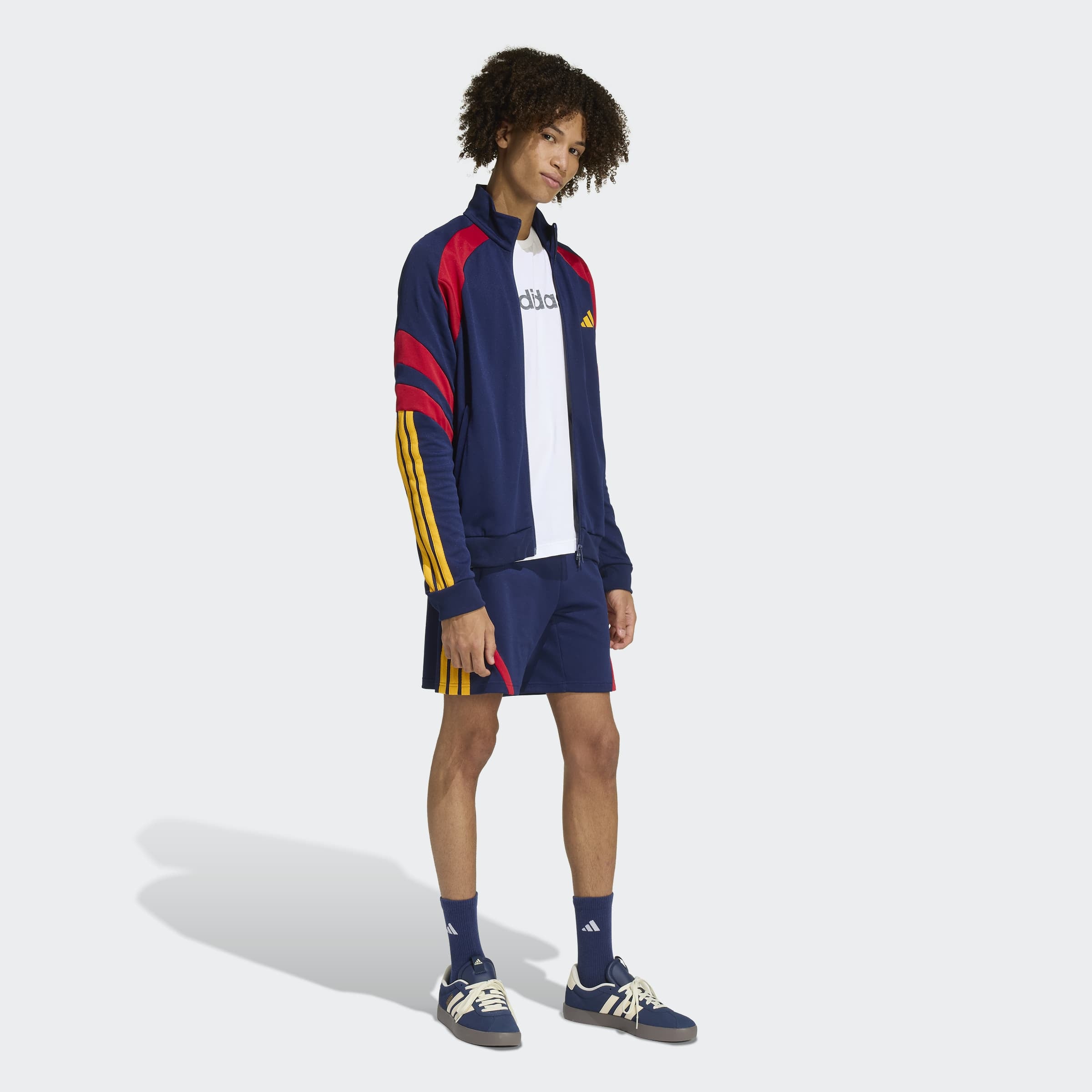 adidas Sportswear Shorts »M TIRO NP SHO«  sportlicher Stil, aus Baumwolle, mit Kordelverschluss, normale Weite