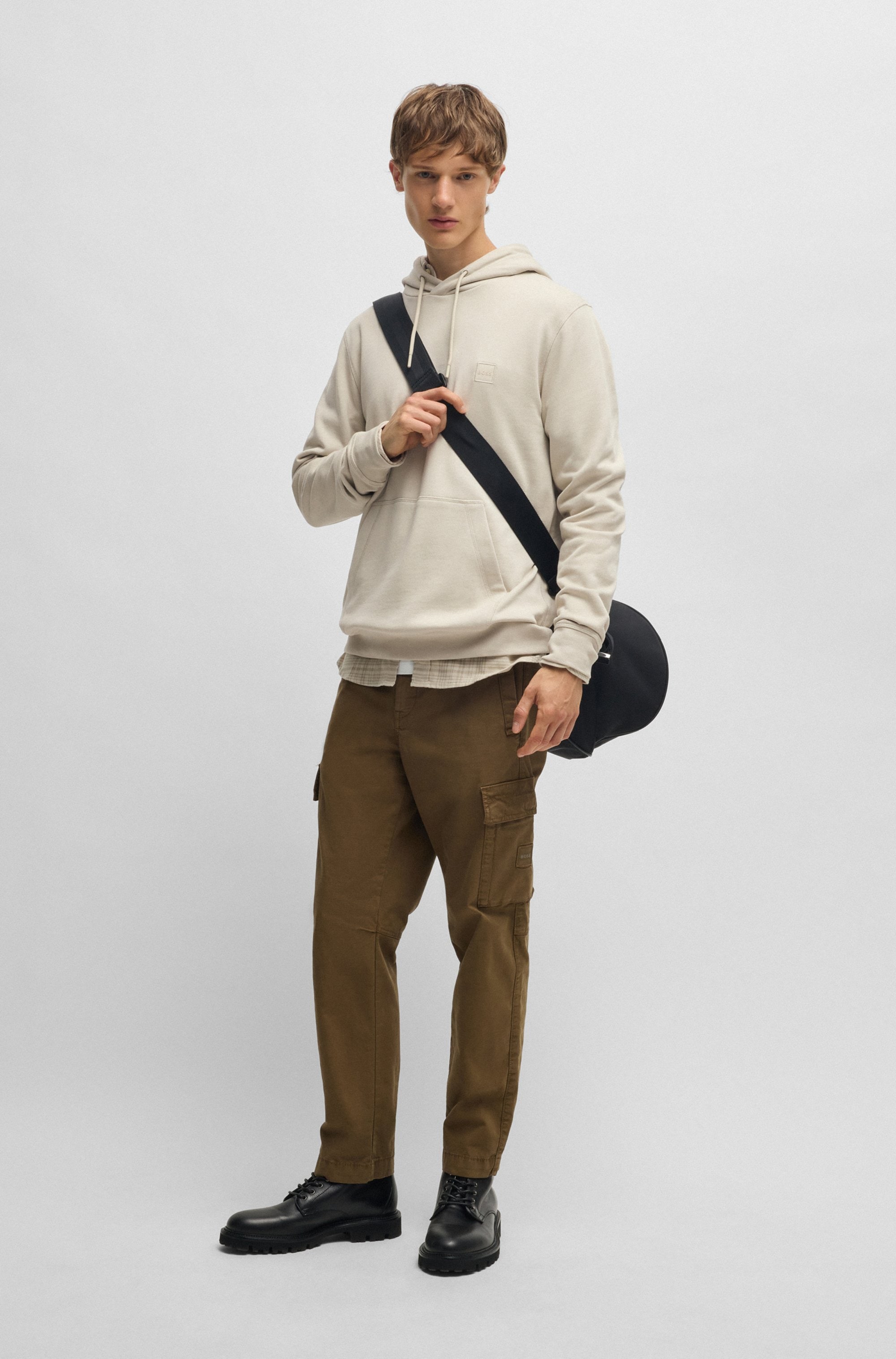 BOSS ORANGE Sweat à capuche »Wetalk«, mit gesticktem BOSS Markenlabel
