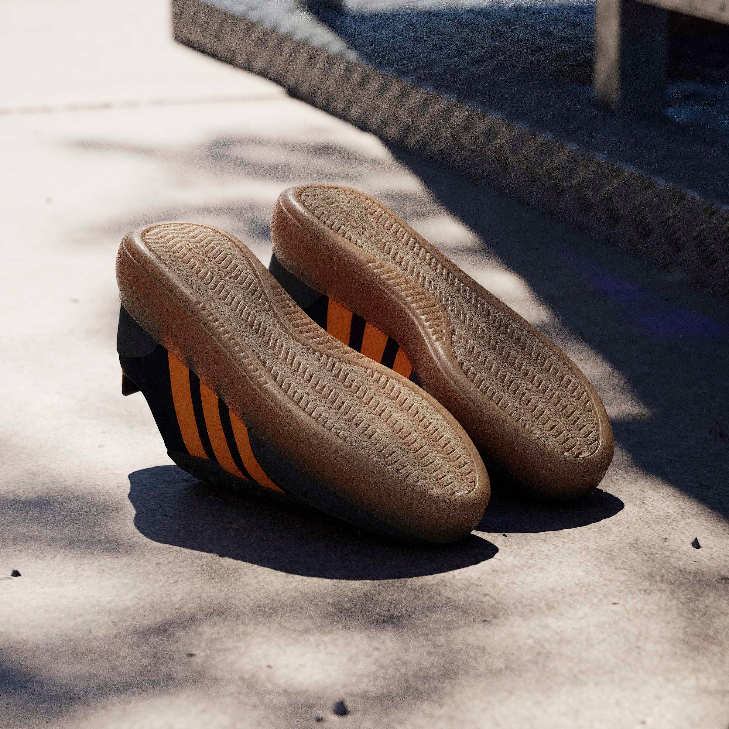 adidas Sportswear Sneakers »BARREDA DECODE«  inspiriert vom Design des adidas handball spezial