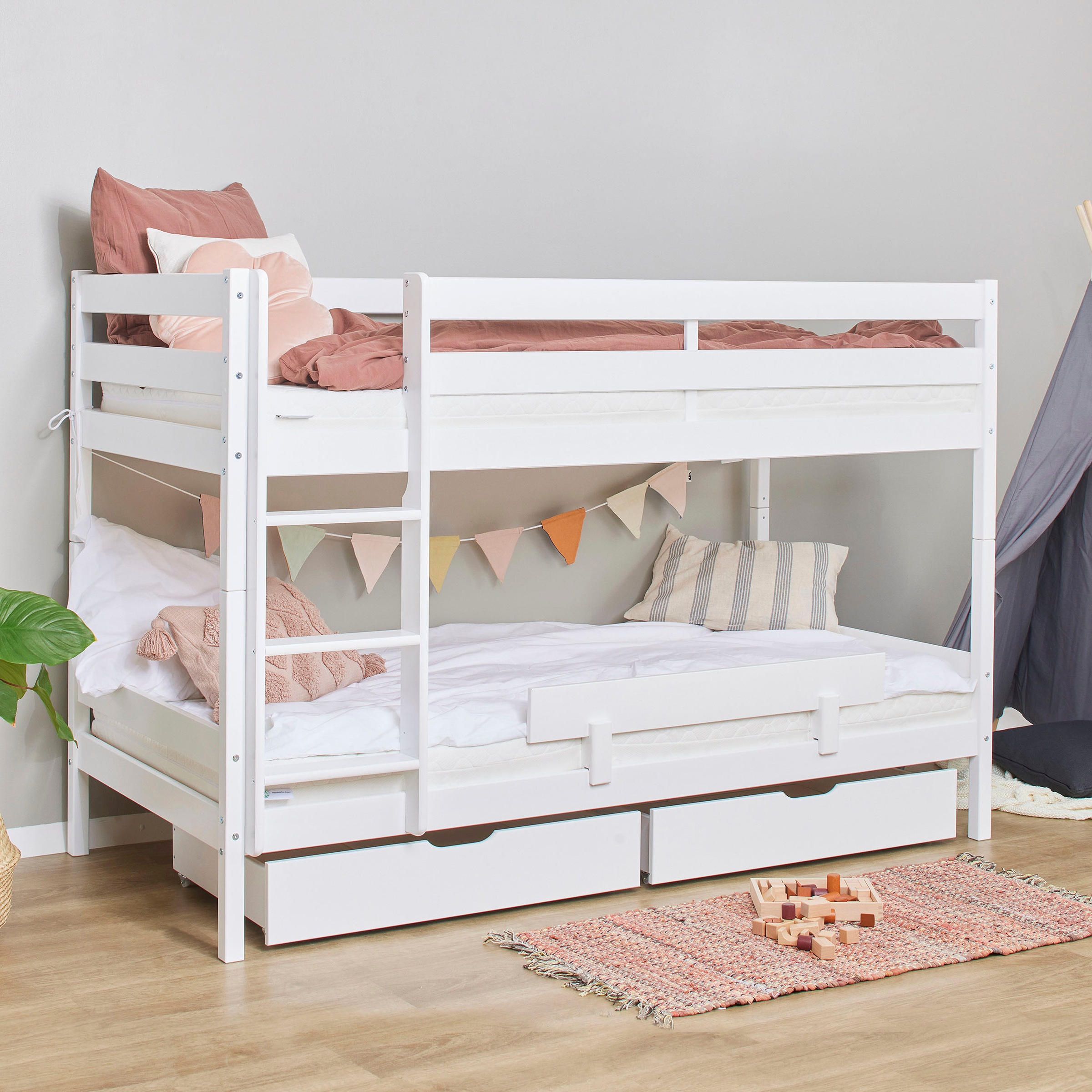 Hoppekids Etagenbett »ECO Comfort Kinderbett 90x200 oder 70x160 aus Massivholz in 4 Farben« TÜV, FSC und Nordisches Umweltzeichen – wahlweise mit Matratzen