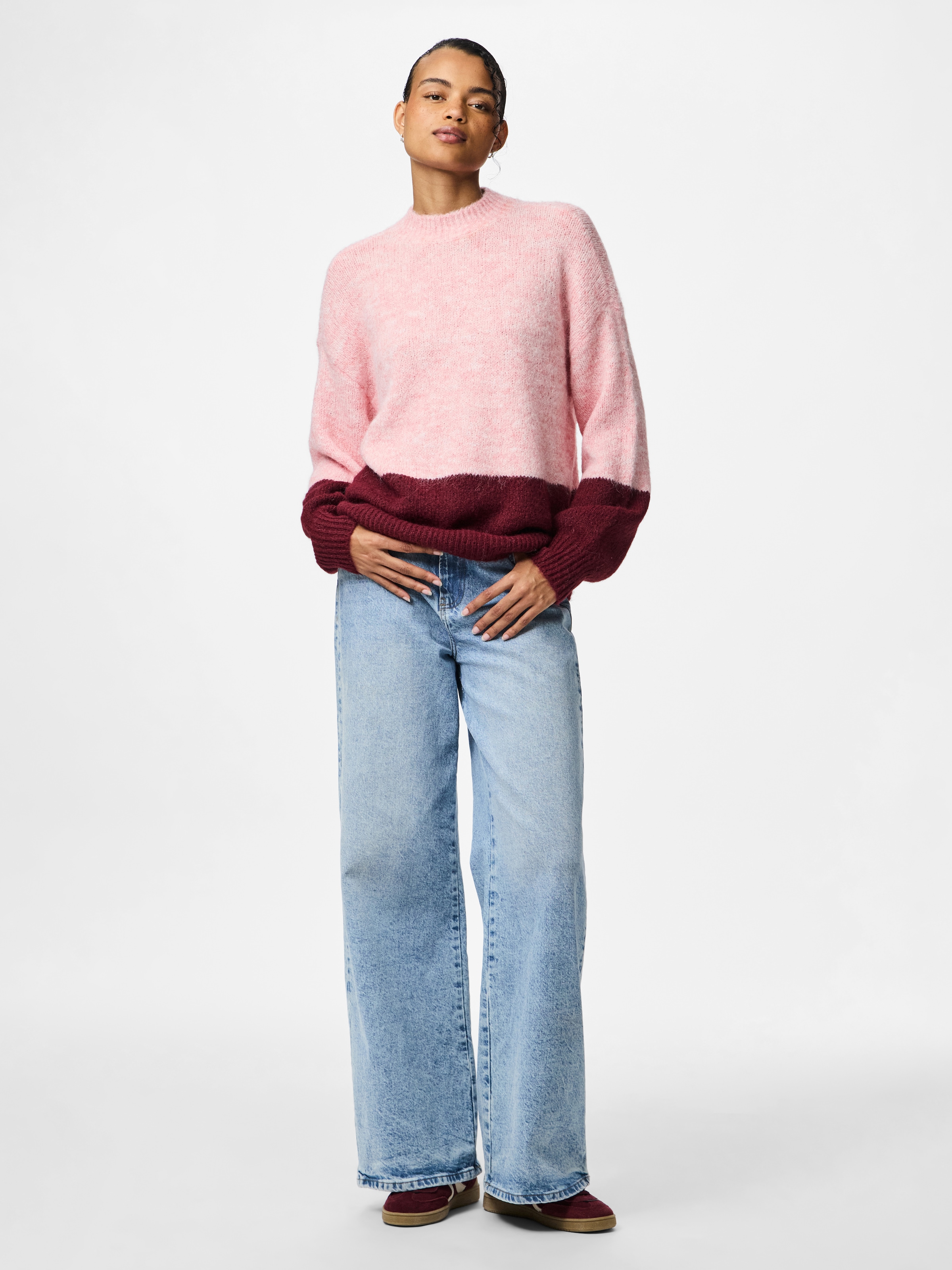 pieces Pull à col rond »PCIVY LS O-NECK COLOR BLOCK KNIT PWP BC« Colorblock Design