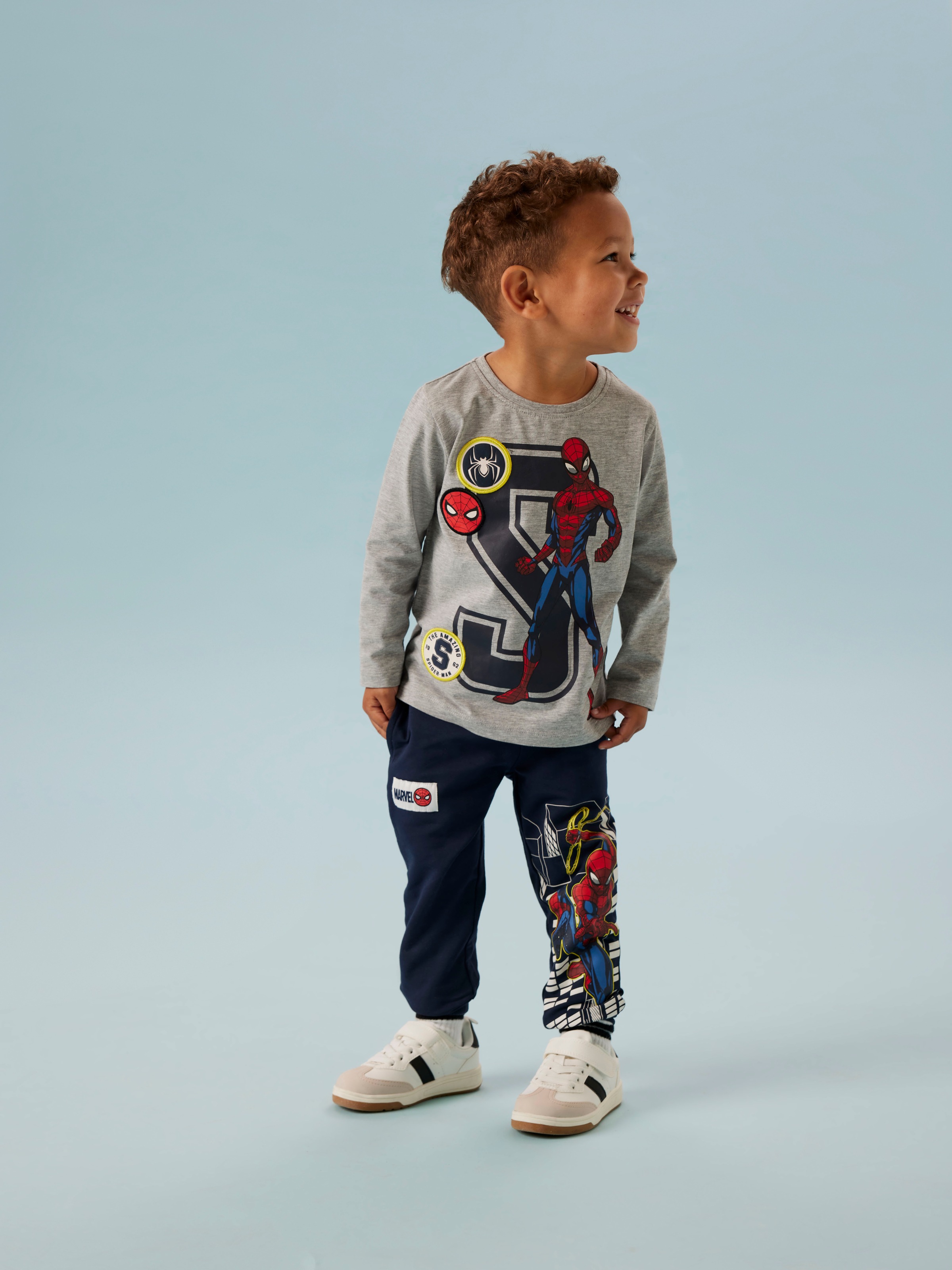 Name It T-shirt »NMMDEEP SPIDER LS NREG TOP BOX NOOS MAR«