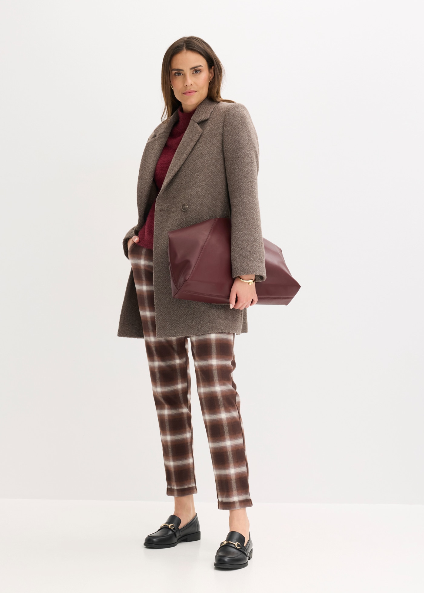 bonprix Manteau court »Kurzmantel in Wolloptik« à double rangée, aspect laine chinée, coupe ample, avec col à revers