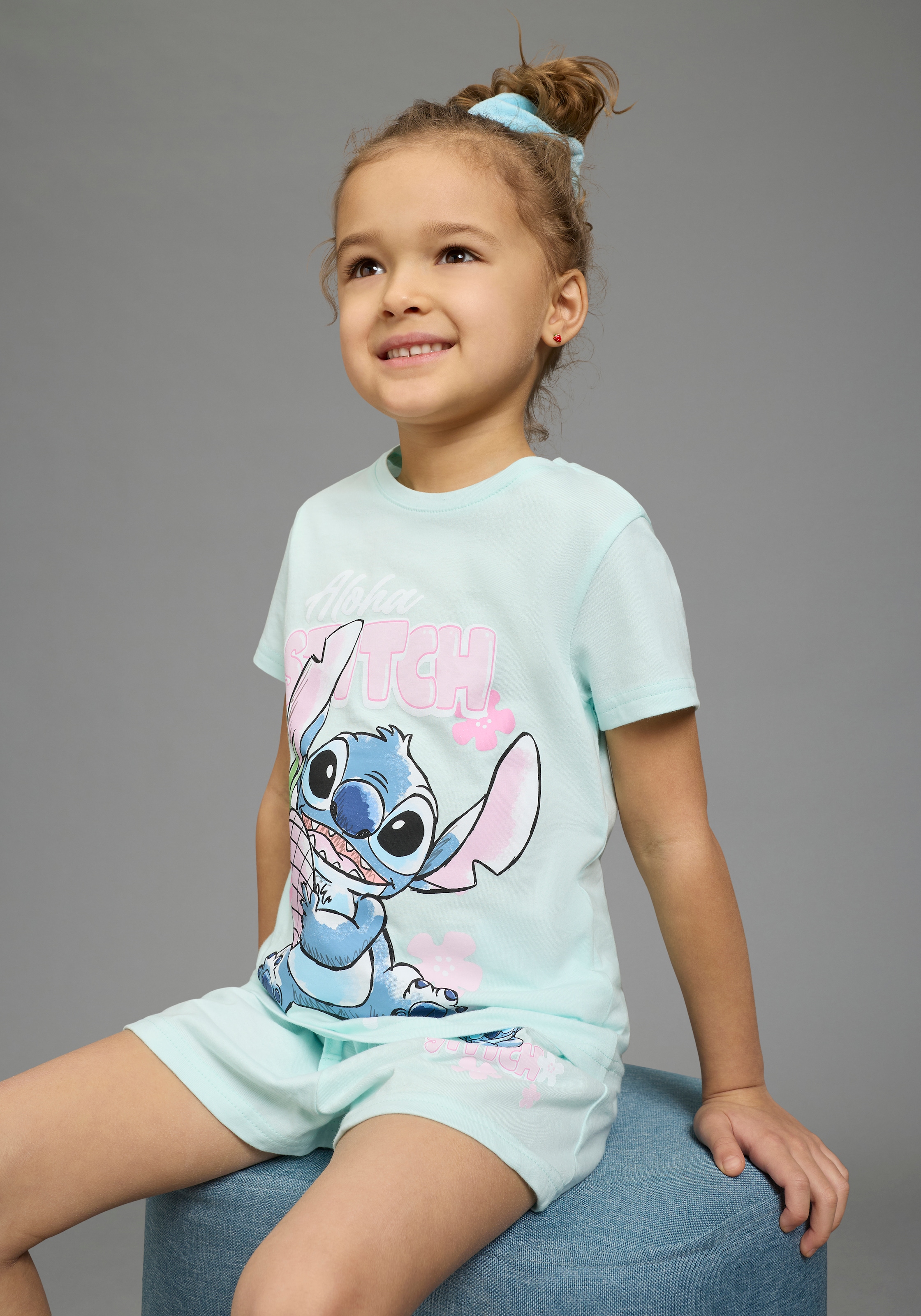 KIDSWORLD T-shirt & short »STITCH 2tlg. Set von Disney« Ensemble, 2 pièces différentes tailles, design imprimé, en coton
