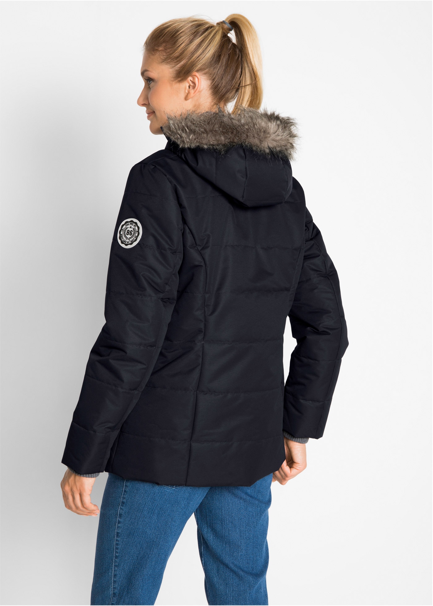 bonprix Winterjacke »Winterjacke in 2-in1 Optik« mit Kapuze mit 2-in-1 Optik, mit integriertem Fleeceeinsatz, Slim fit Passform