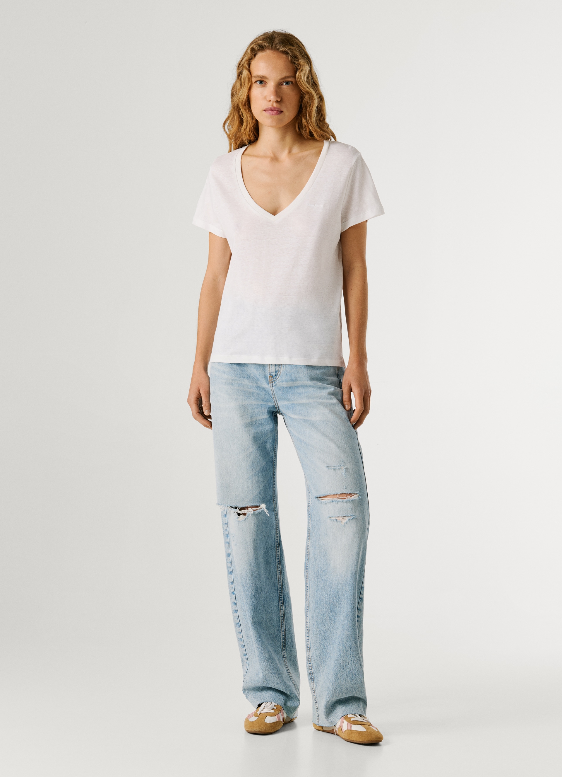 Pepe Jeans T-shirt »MEGAN V-NECK« im Materialmix mit Leinen