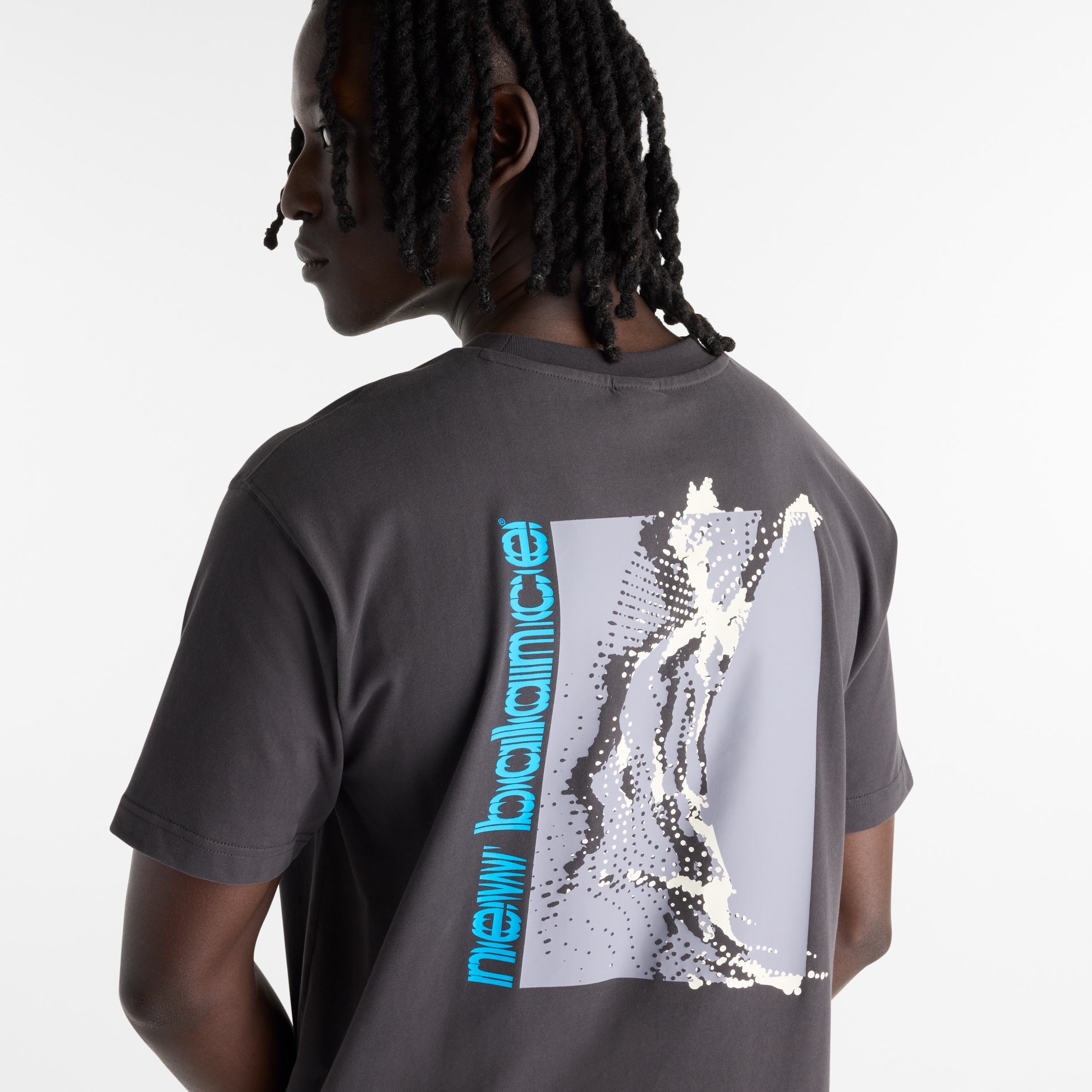 New Balance T-shirt »NOCTURNAL RUN ENERGY PERFORMANCE T-SHIRT« aus Baumwolle und Elasthan, in den Grössen S bis XXL