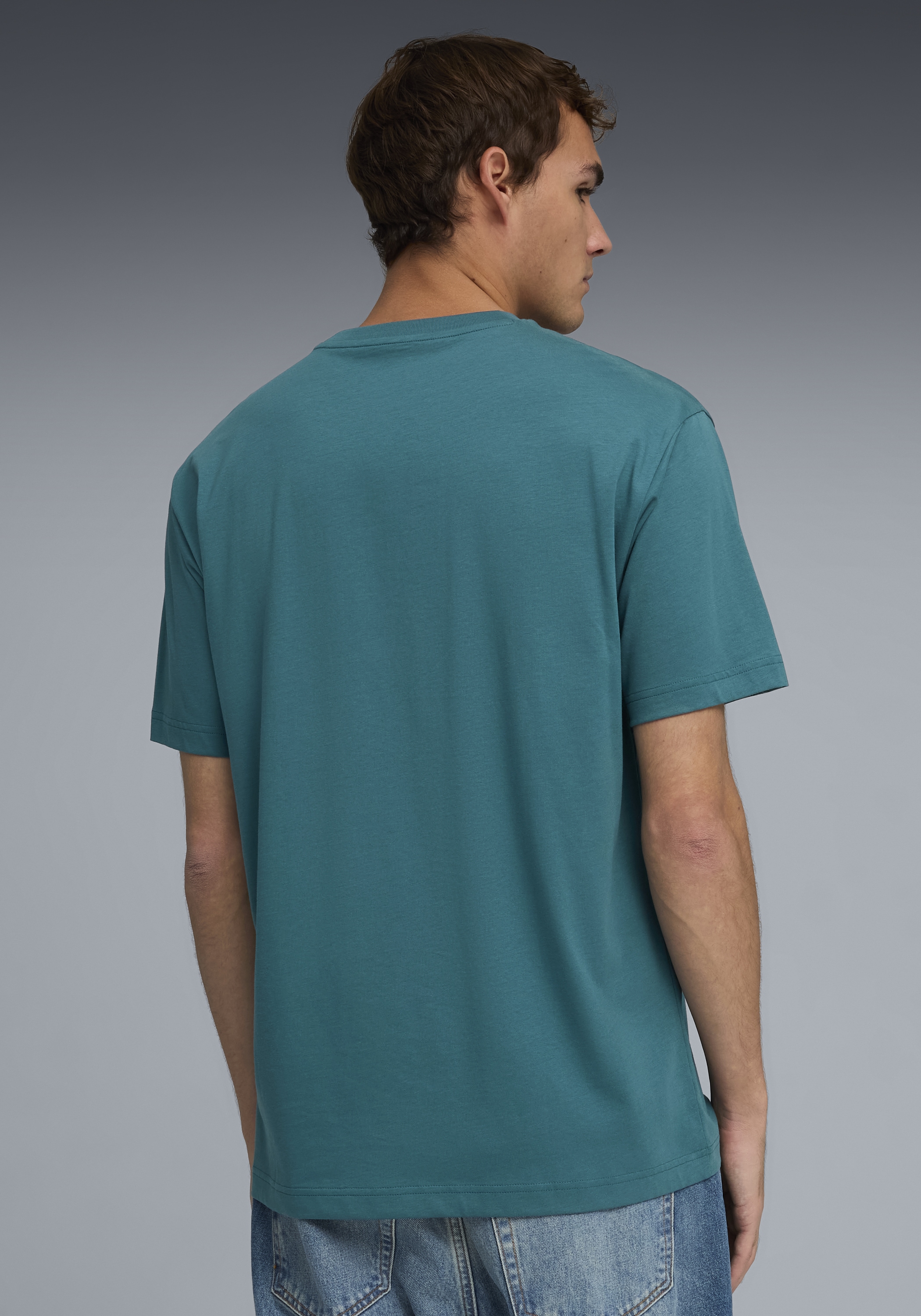 PUMA T-Shirt »ESS RELAXED SMALL NO. 1 LOGO TEE« Kurzarm, sportlicher Stil, Rundhalsausschnitt