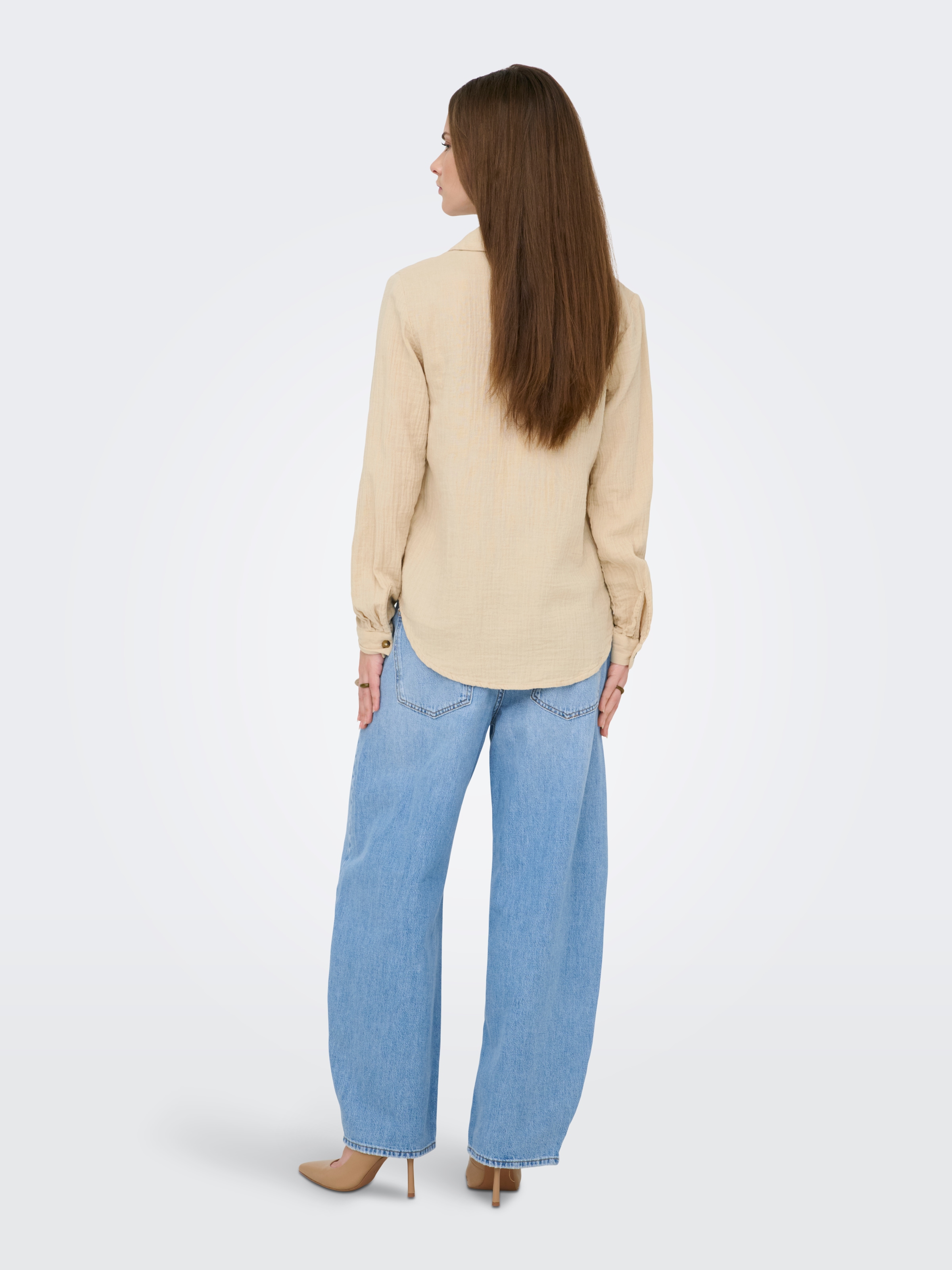 ONLY Blouse à manches longues »ONLTHYRA LIFE L/S REGULAR SHIRT NOOS WVN«