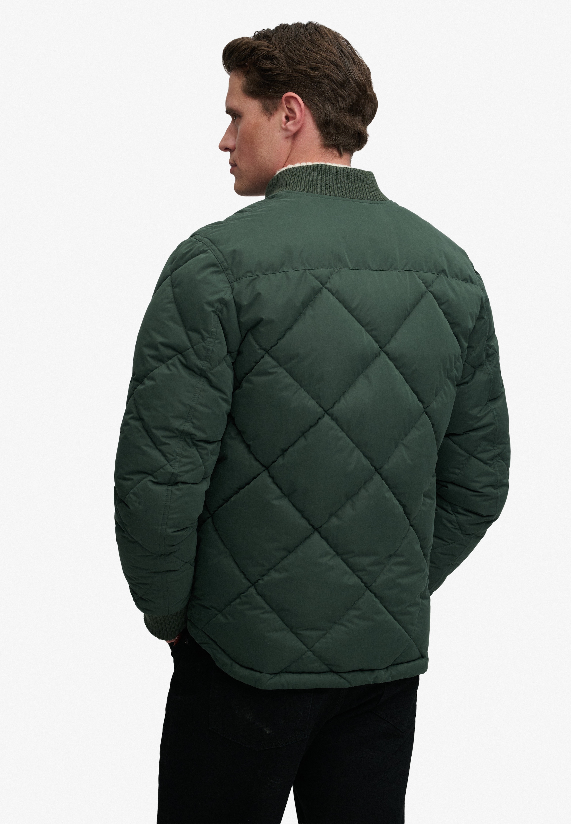 Superdry Veste matelassée »DIAMOND QUILT JACKET« Regular Fit, avec fermeture éclair, en polyester et fibre synthétique