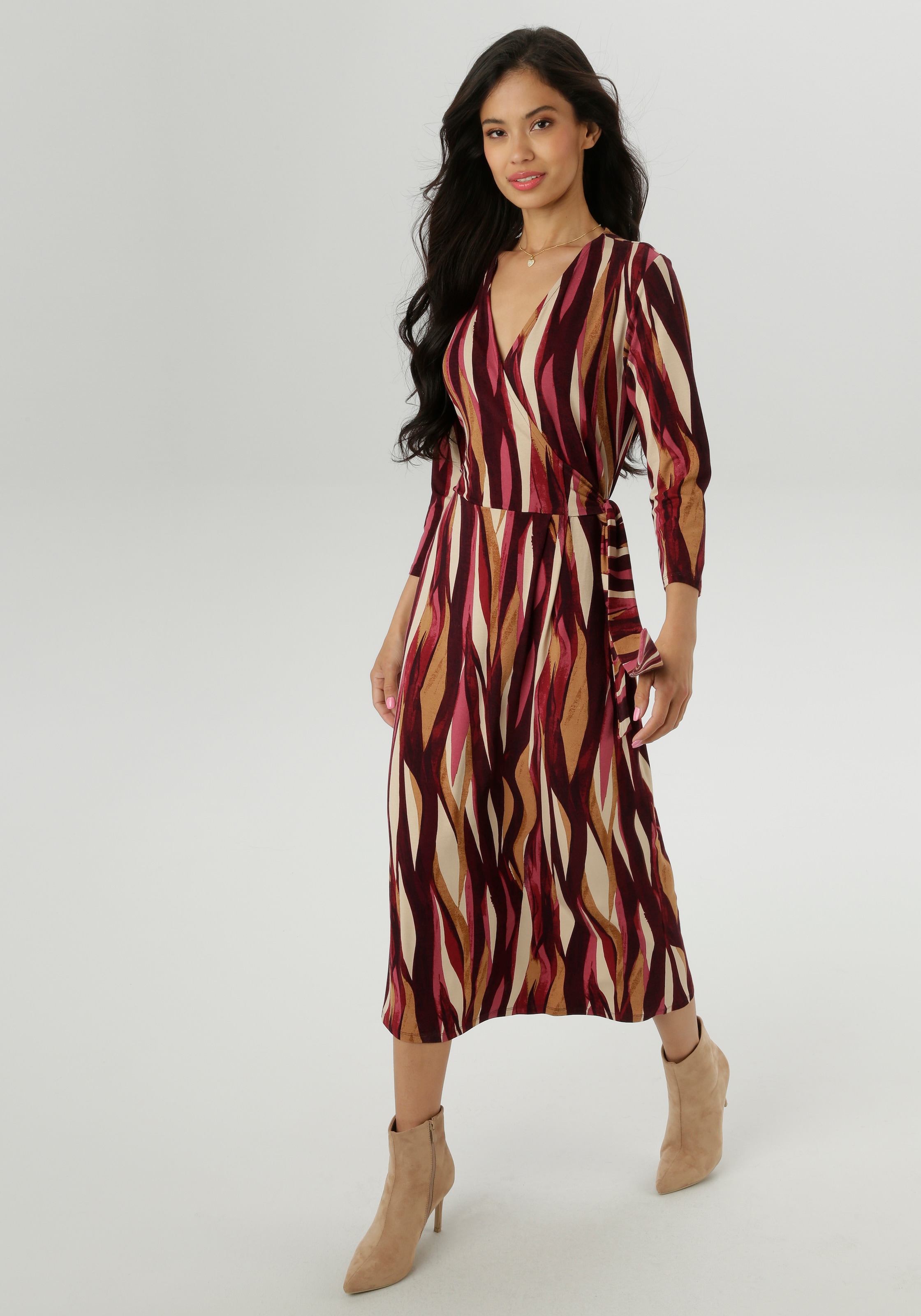 Aniston SELECTED Robe en jersey in femininer Wickel-Optik - NEUE KOLLEKTION