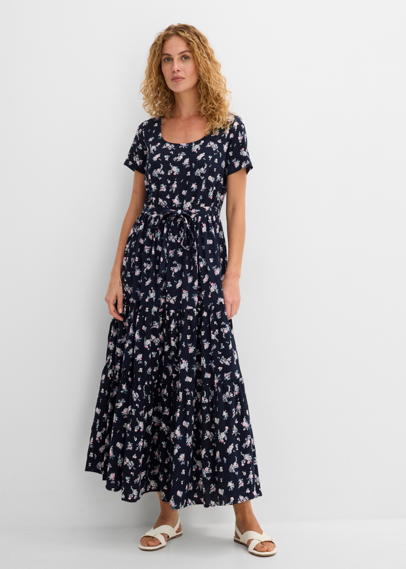 bonprix Maxi robe en coton pur, coupe loose fit, manches courtes, motif intégral