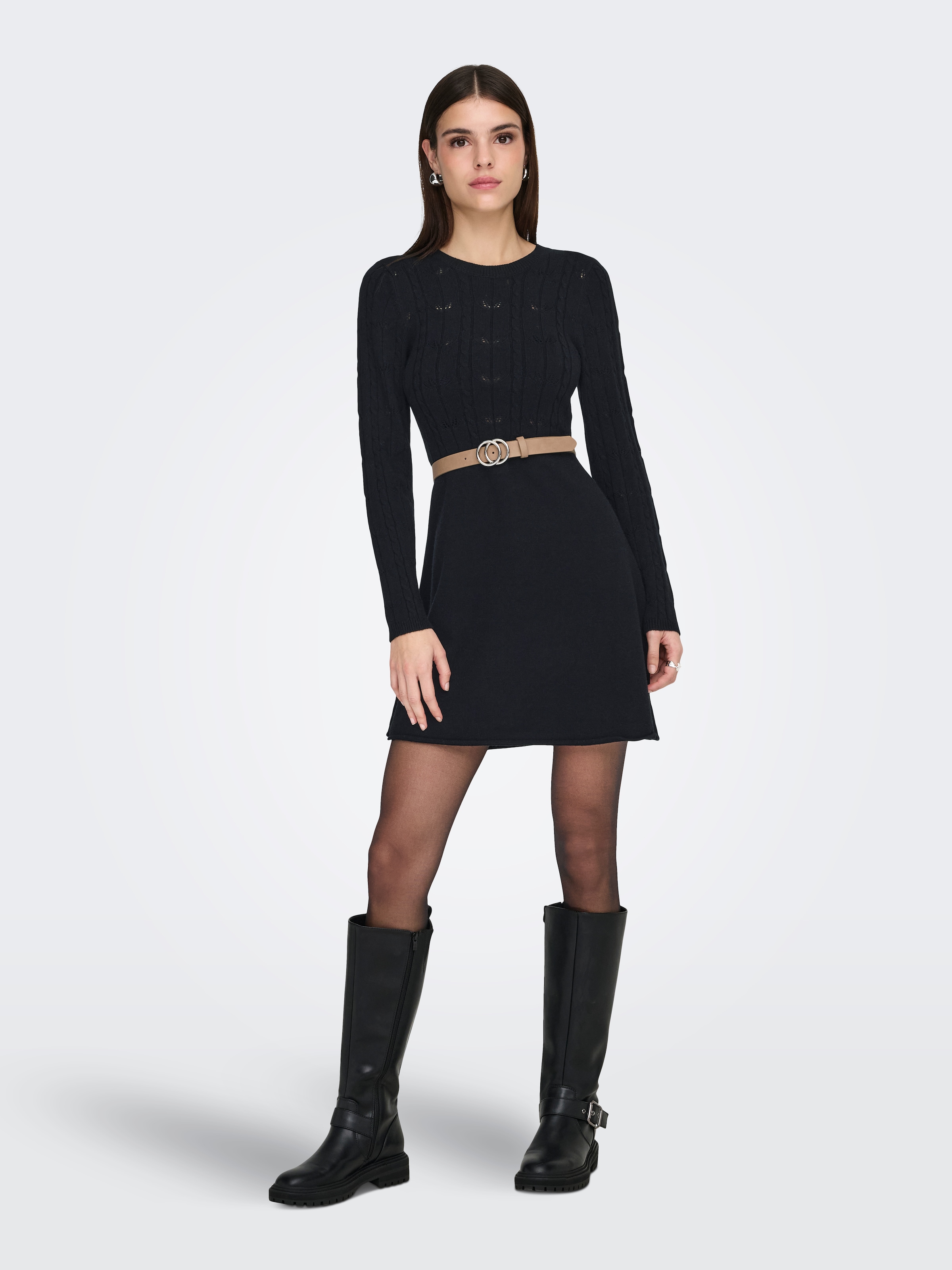 ONLY Strickkleid »ONLKATIA LIFE LS O-NECK CABL DRES EX KNT« Viskosemischung, regular fit, Rundhals