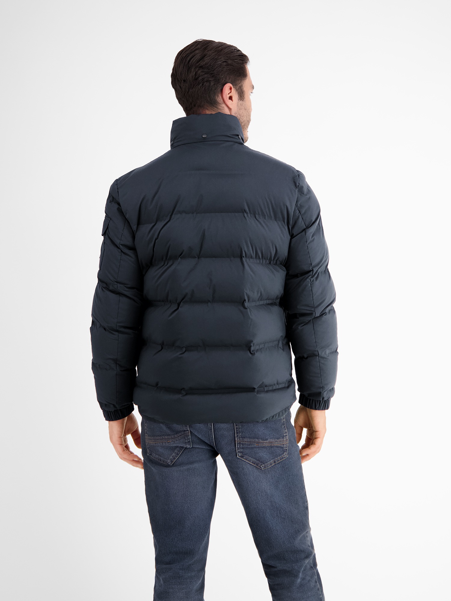 LERROS Veste matelassée »Warm gefütterter Steppblouson mit versteckter Kapuze« avec capuche