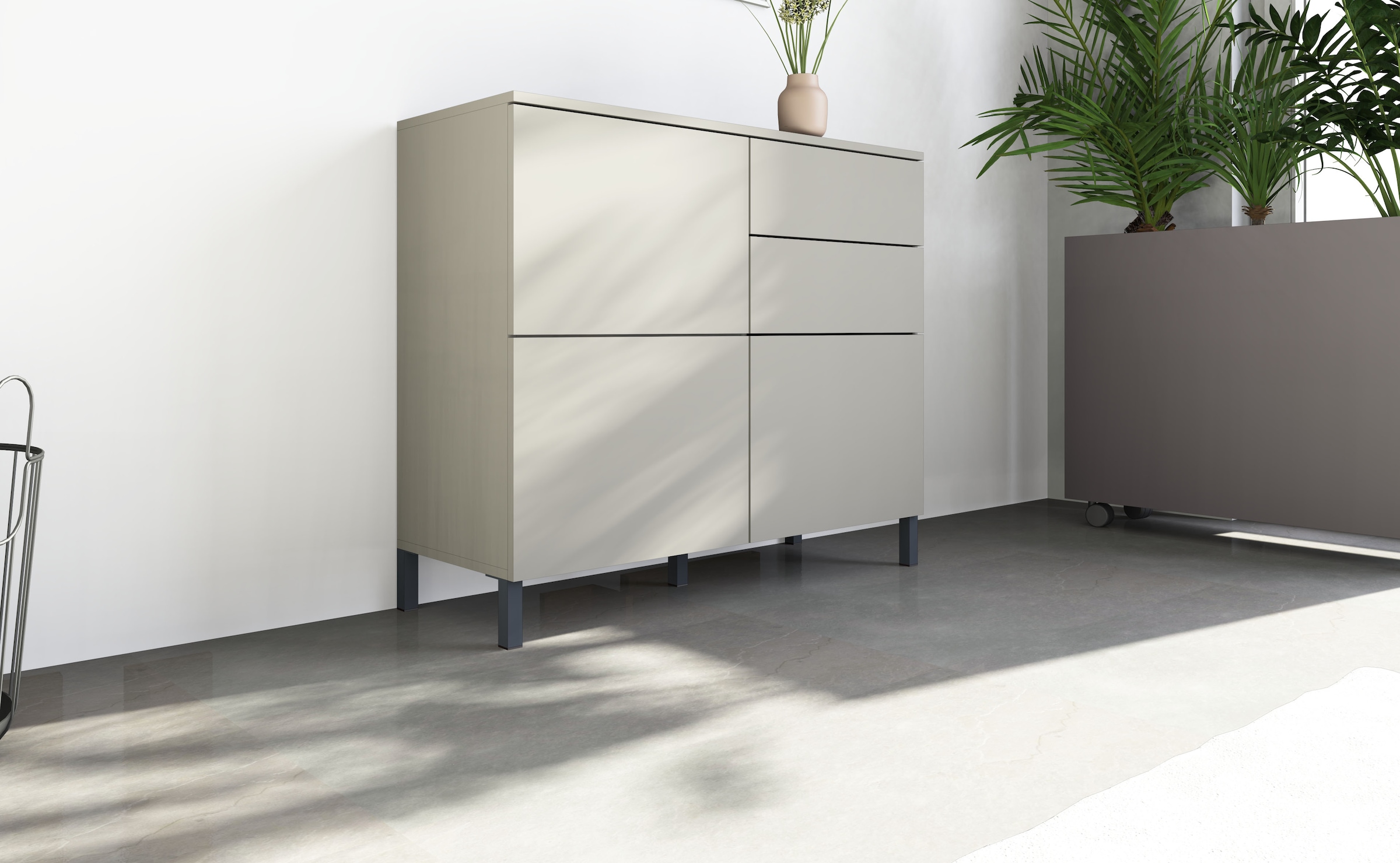 borchardt Möbel Kommode »Haama, modern, grifflos, Metallfüsse, praktisch,  3 Türen« Push-To-Open, verstellbare Einlegeböden, viel Stauraum, Breite 93cm