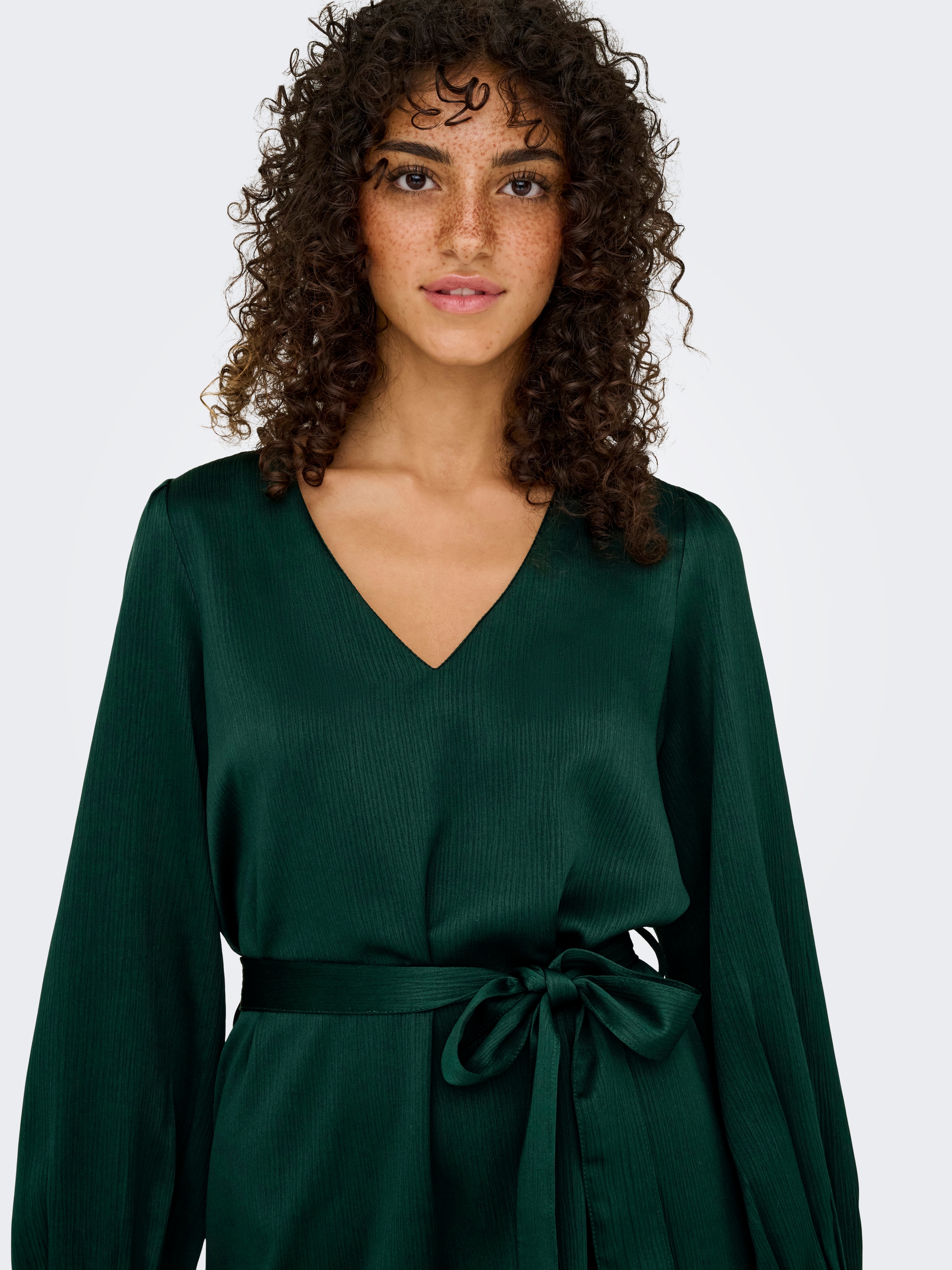 ONLY Tunikakleid »ONLNEW ALENA LIFE L/S SHORT DRESS WVN« Sommerkleid