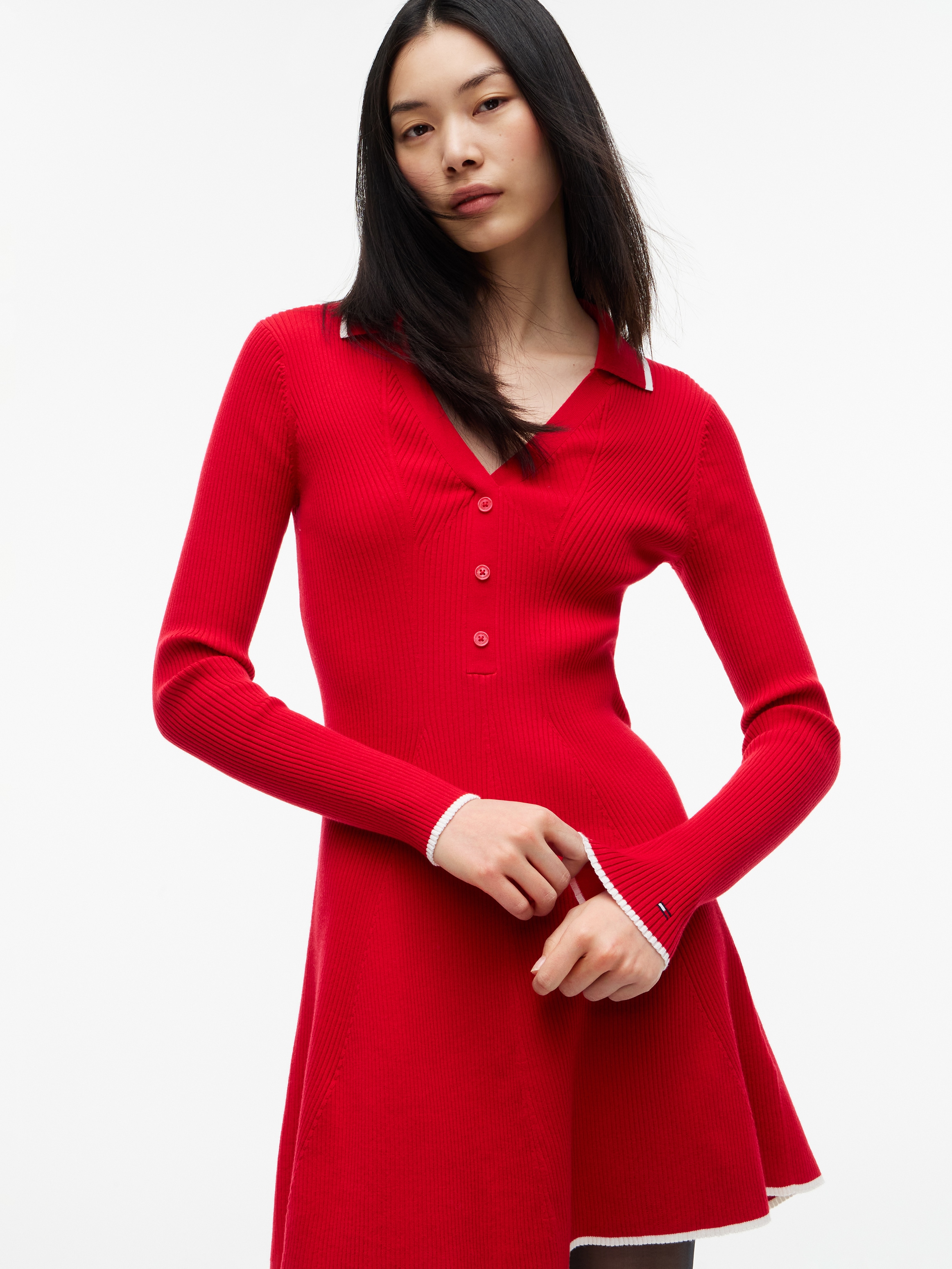 Tommy Jeans Robe en sweat »TJW SWEATER FLARE POLO DRESS« mélange de coton, forme évasée