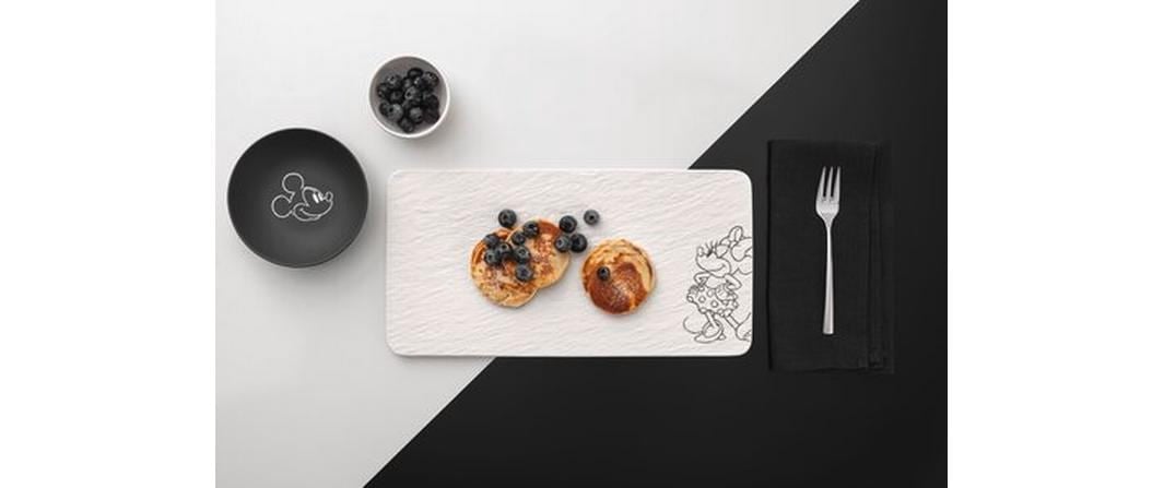 Villeroy & Boch Servierplatte »Manufacture Rock Blanc Mickey Mouse« Elegante Servierplatte mit Disney-Motiv in Steinoptik