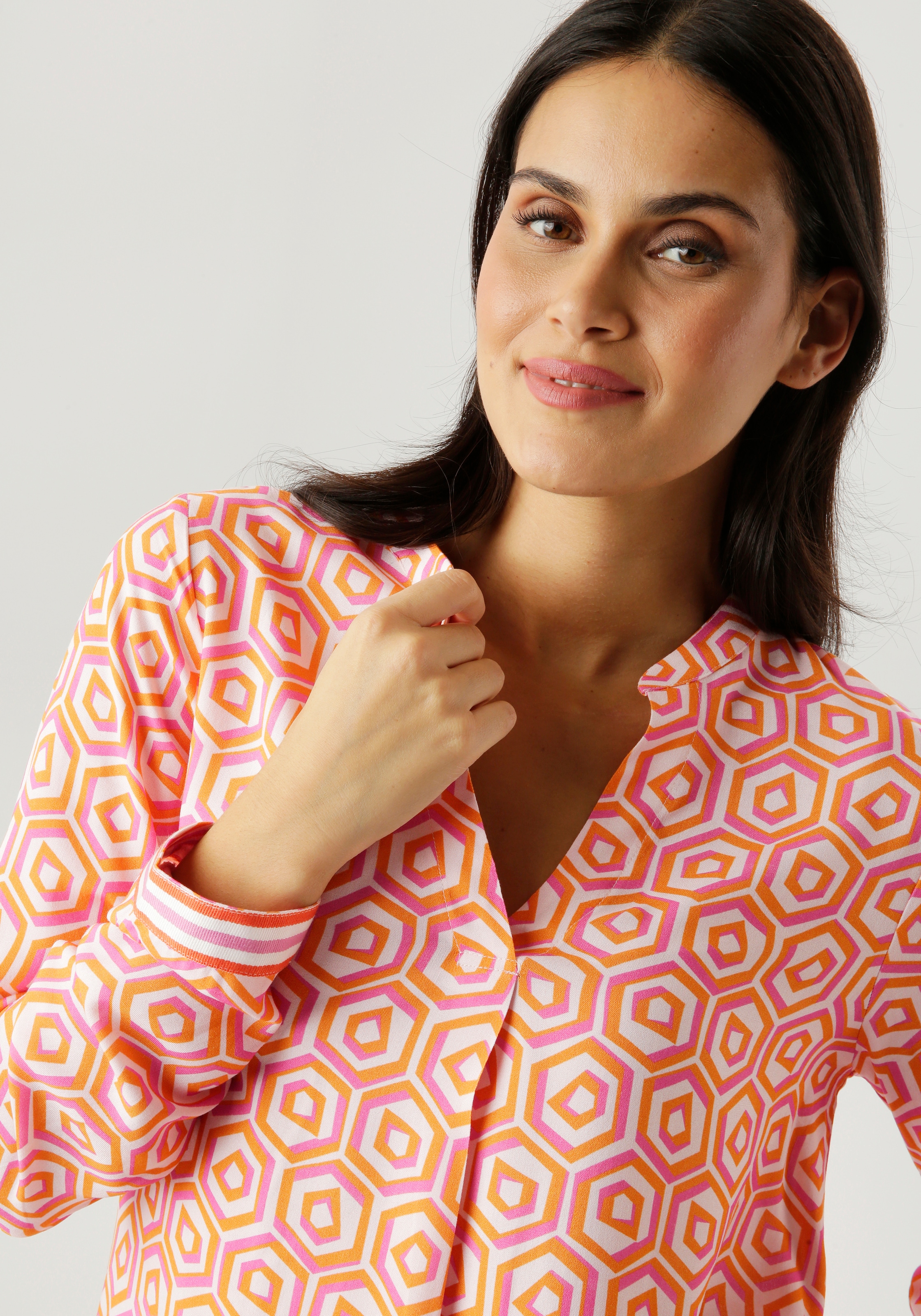 Aniston SELECTED Blouse à enfiler mit angesagter geometrischer Wabenmusterung -NEUE KOLLEKTION