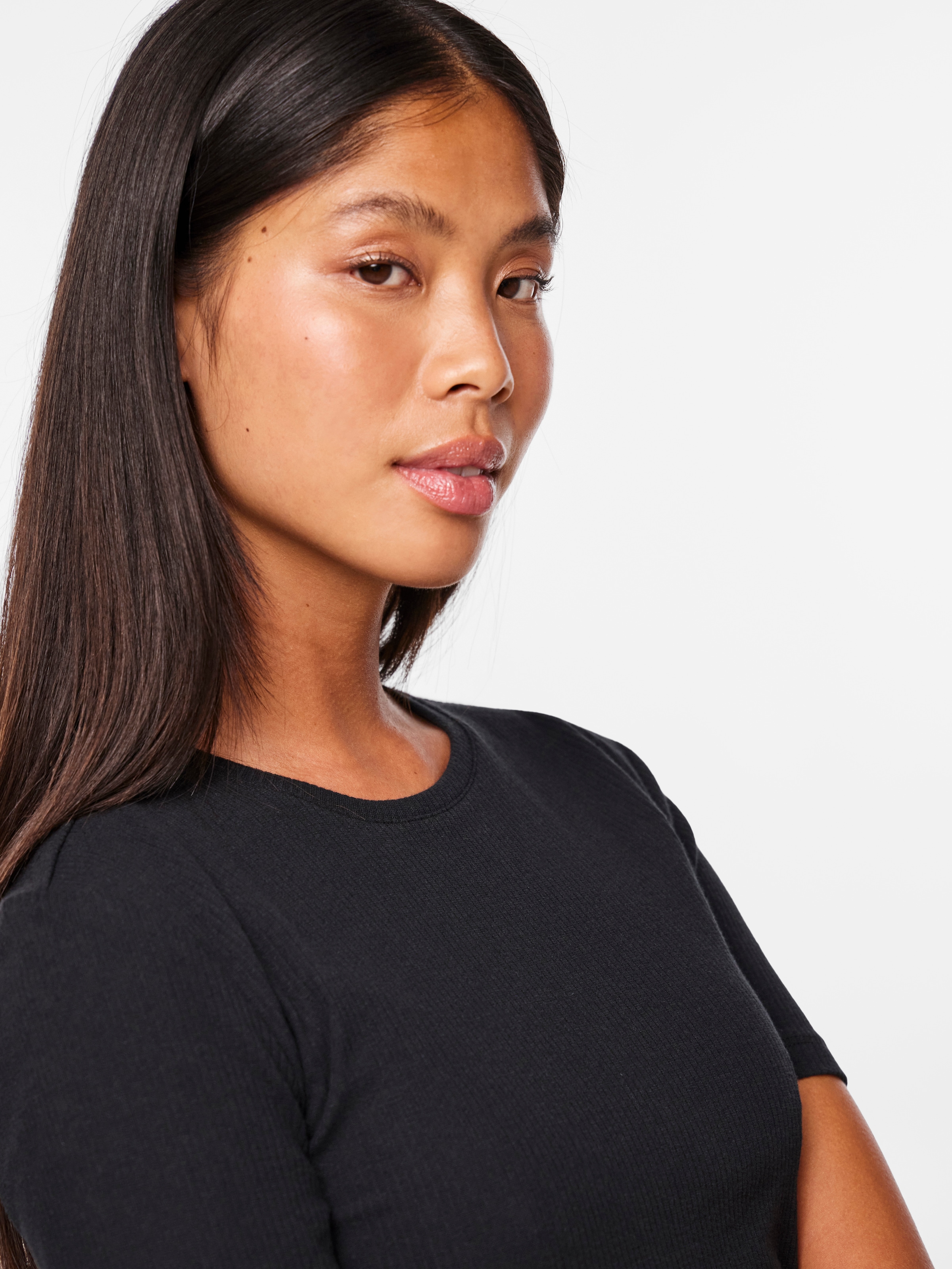 pieces T-shirt à manches courtes »PCRUKA SS TOP JRS NOOS BC« mit gerippter Struktur