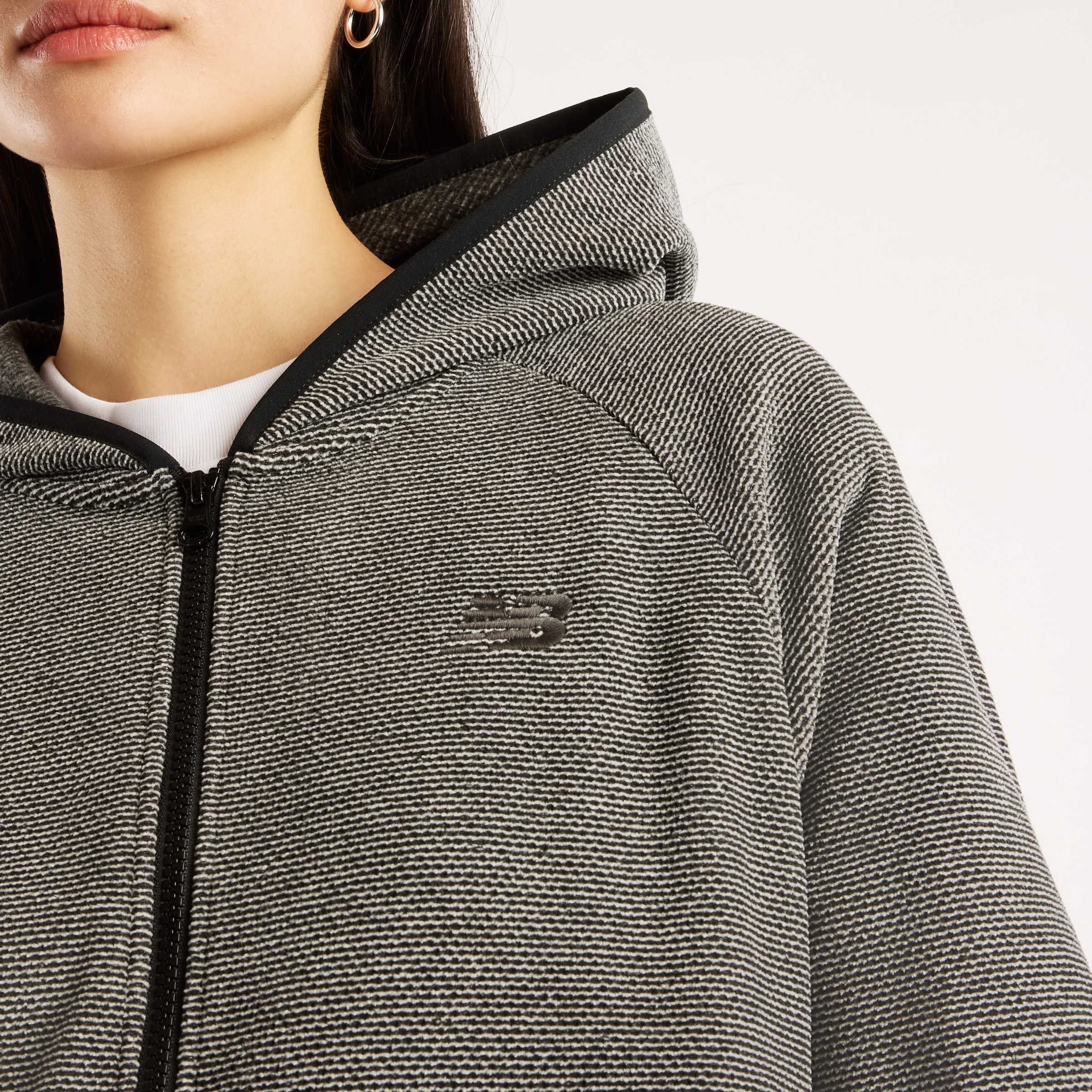 New Balance Veste d'entraînement »TEXTURED FLEECE FULL ZIP« für Erwachsene konzipiert, aus Polyester