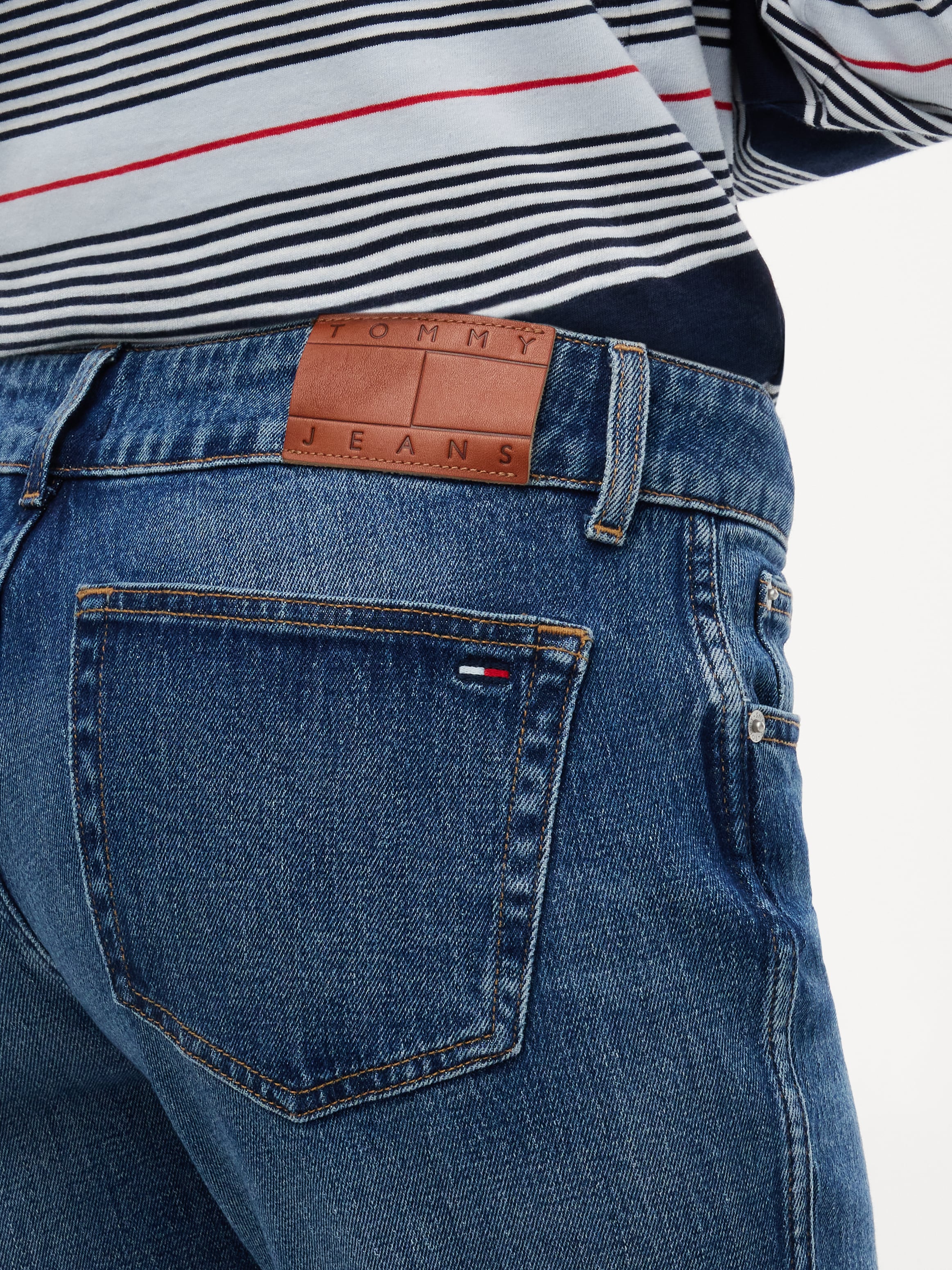 Tommy Jeans Bootcut-Jeans »SIA LOW RISE BOOTCUT BJ0155« Baumwollmischung