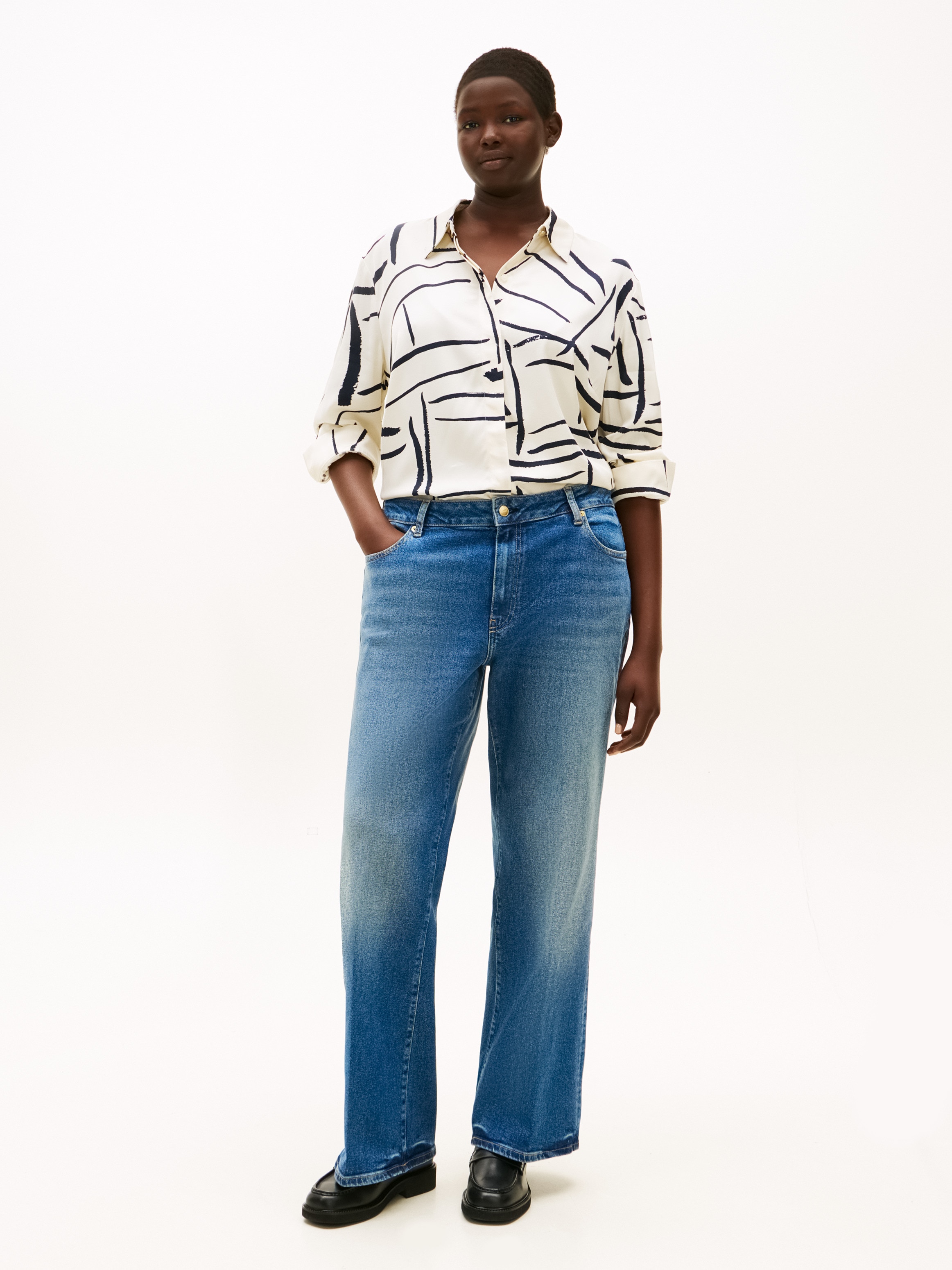 Tommy Hilfiger Curve Jeans bootcut »CRV DNM GLOW BOOTCUT RW« in grossen Grössen