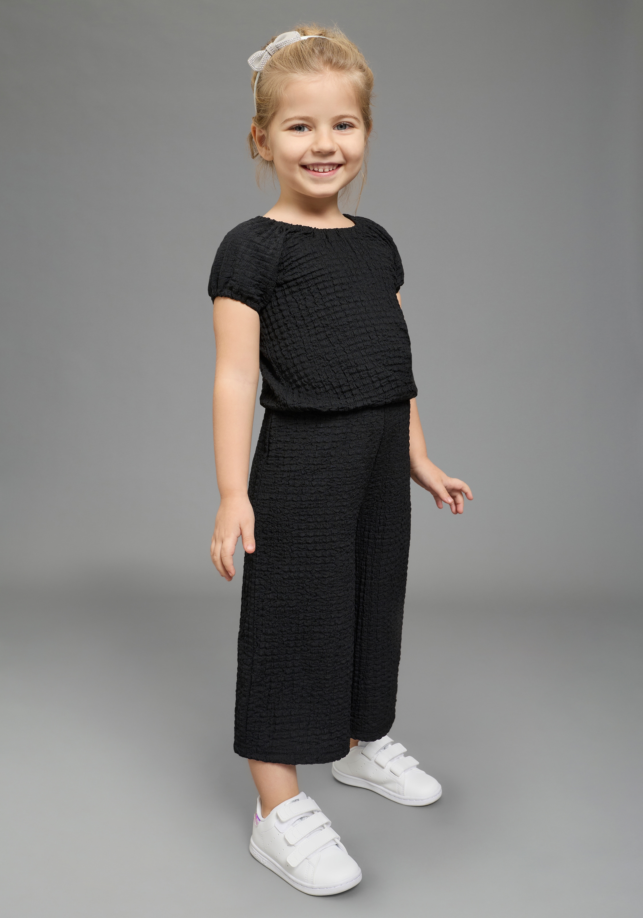KIDSWORLD Chemise & pantalon »2tlg Set: Carmenshirt+Hose« Set, 2,  Ganzes Outfit: Shirt mit Raglanärmeln und Hose