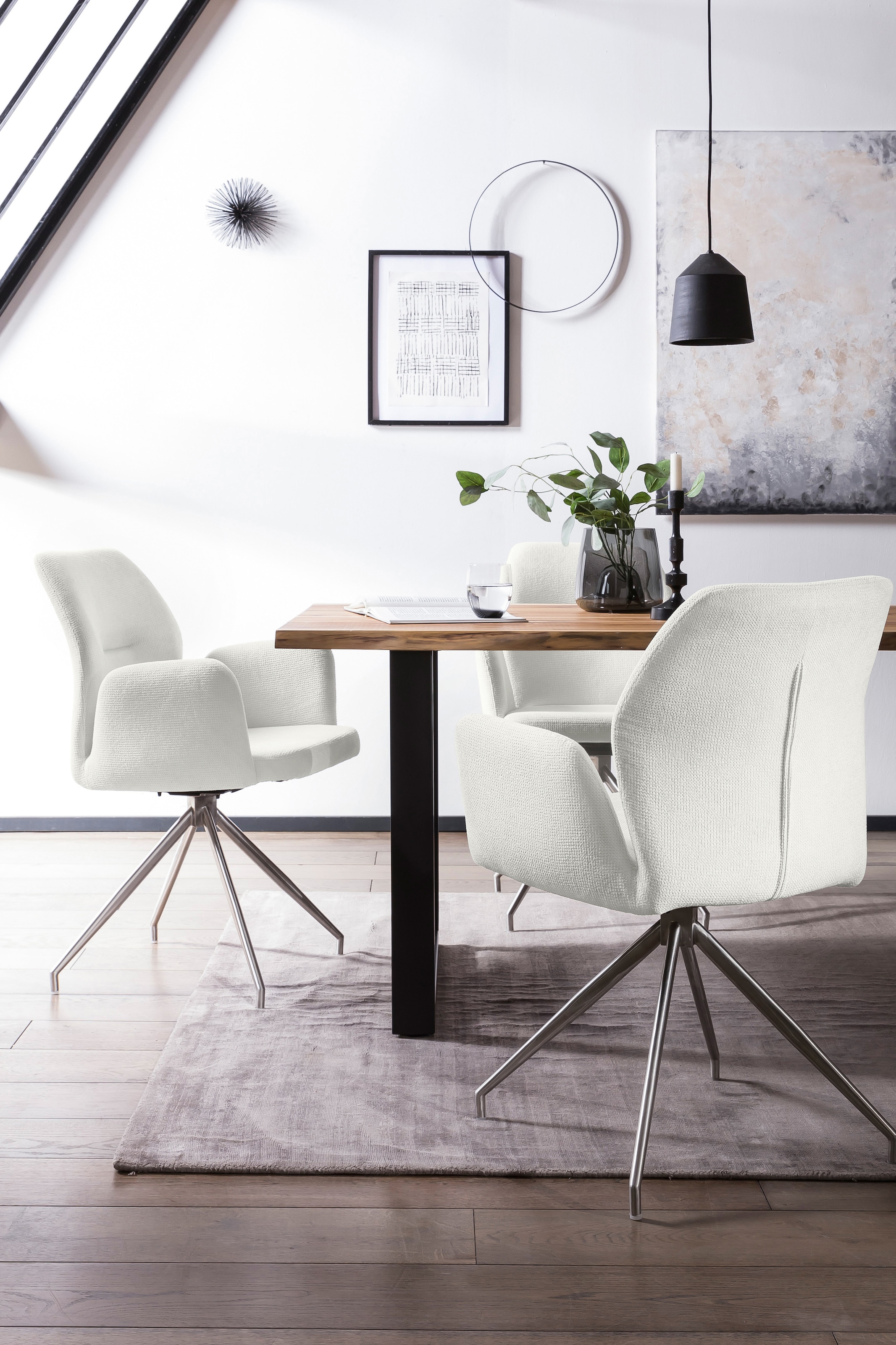 SalesFever Essgruppe »Stilvolle Sitzgruppe« Set, 5 Stk. tlg. Tischplatte behandelt mit OSMO Hartwachs-Öl in seidenmattem Finish