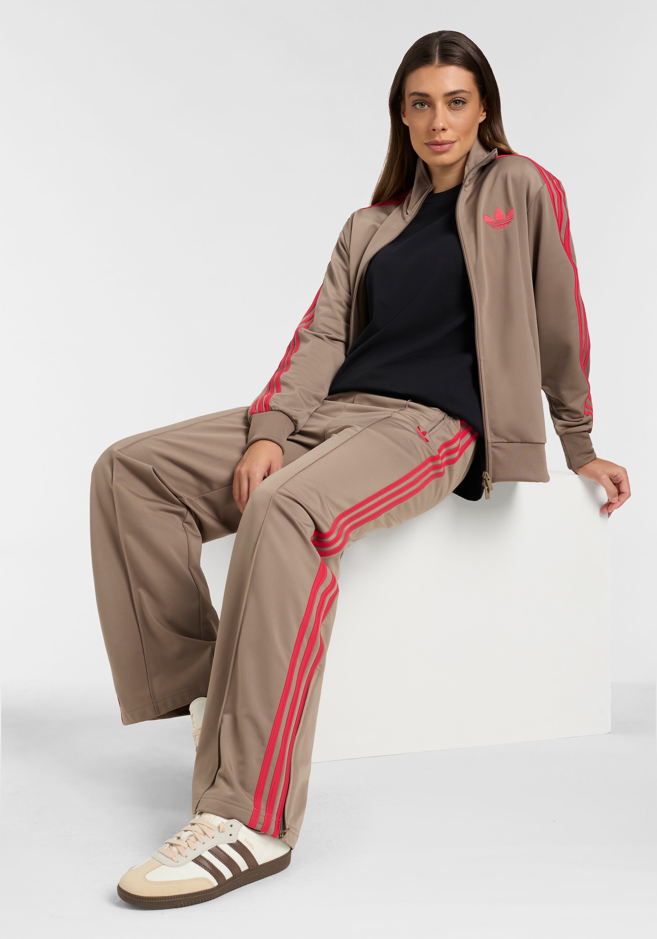 adidas Originals Pantalon de sport »FIREBIRD LOOSE«  pantalon de sport Firebird Loose, coupe décontractée