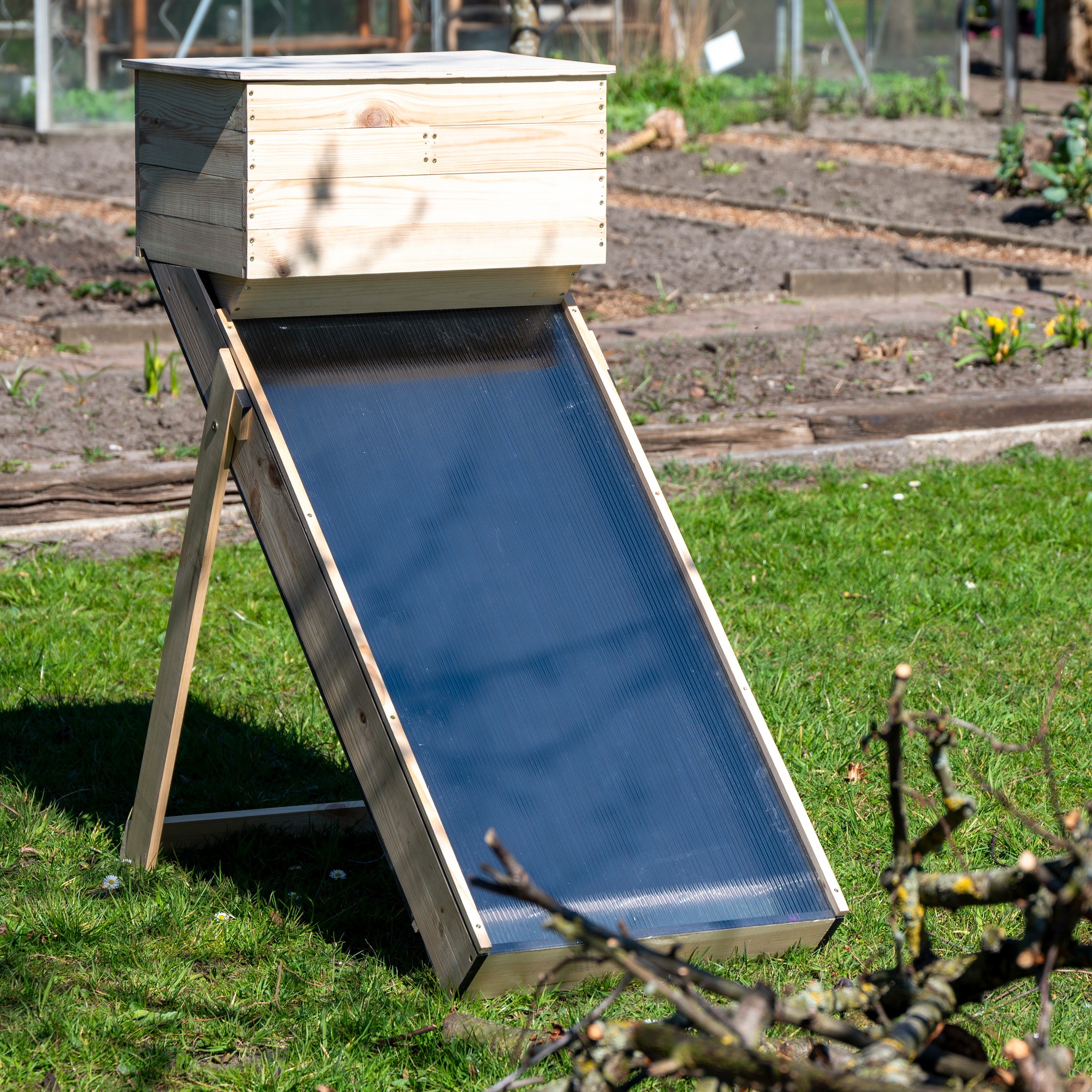 dobar Déshydrateur »Solar-Trockner aus Holz« pour sécher herbes, fruits et légumes