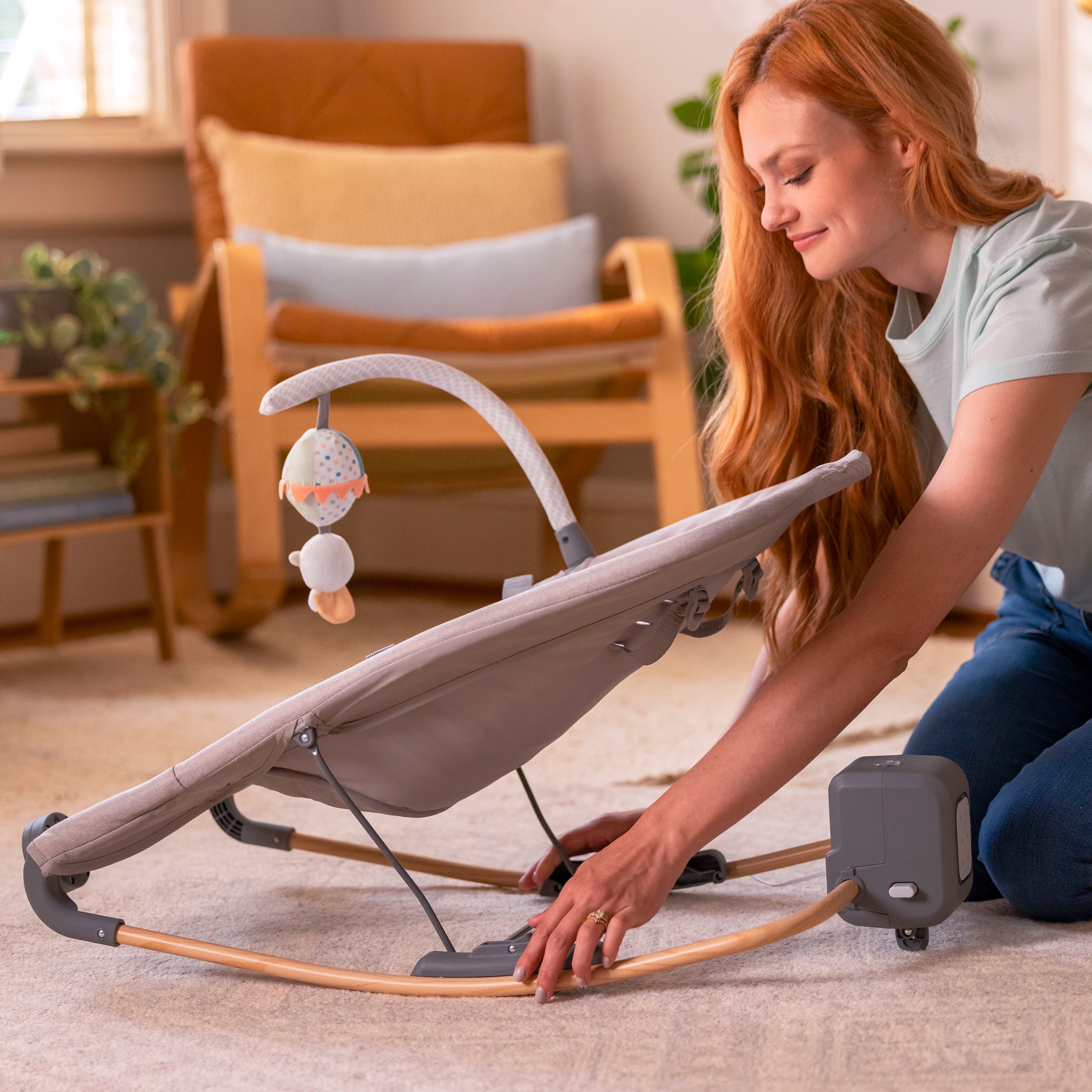 ingenuity Transat pour bébé »Keep InMotion Automatic Rocking Seat - Soulful Skies« mit Sound-Effekt