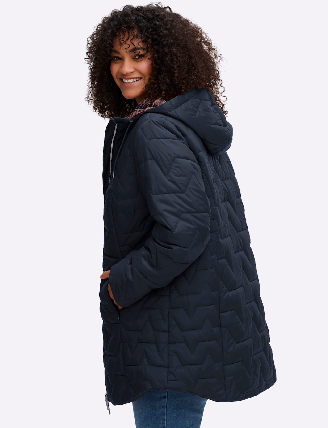 Sheego Steppjacke mit Kapuze