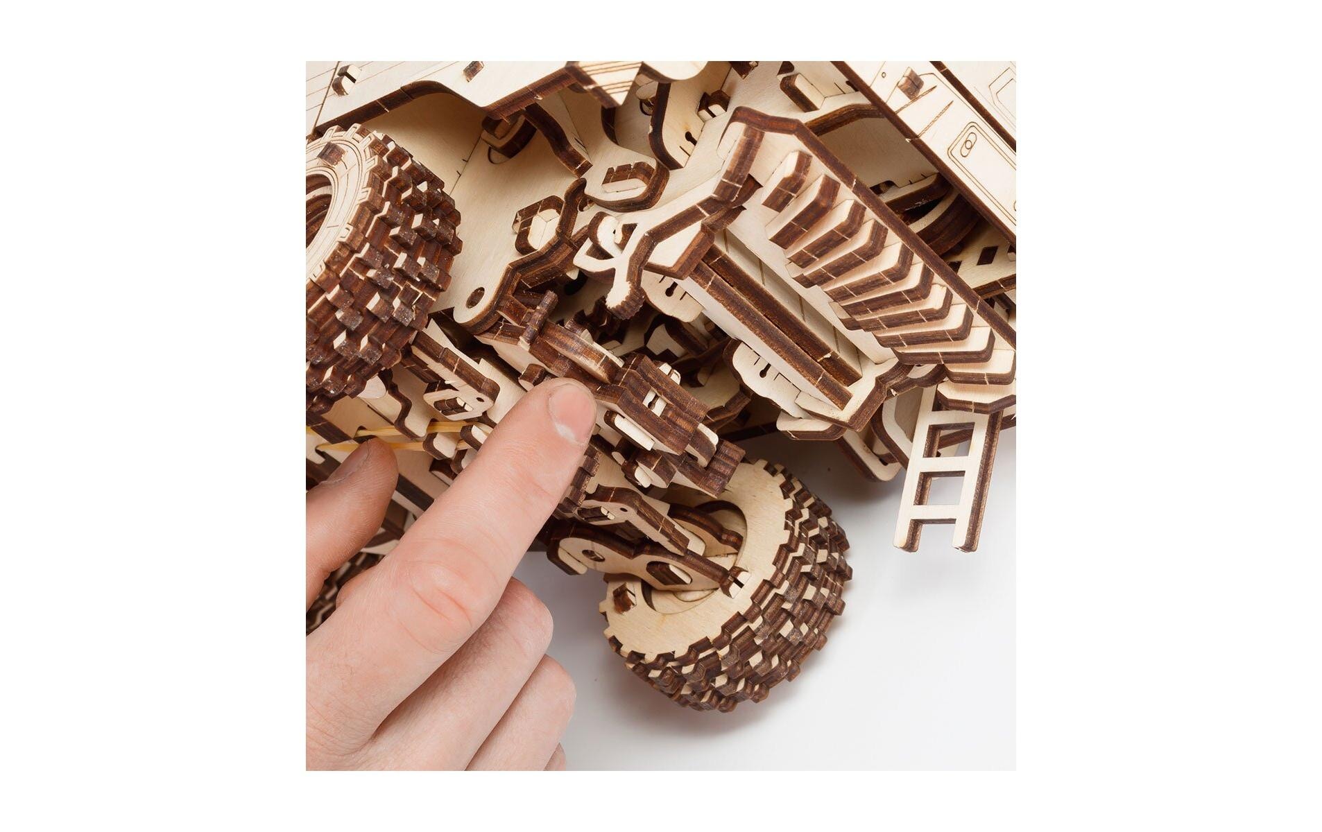   Kit de modèles réduits »Eco-Wood-Art Mähdrescher GH800« 864 cuis tlg.