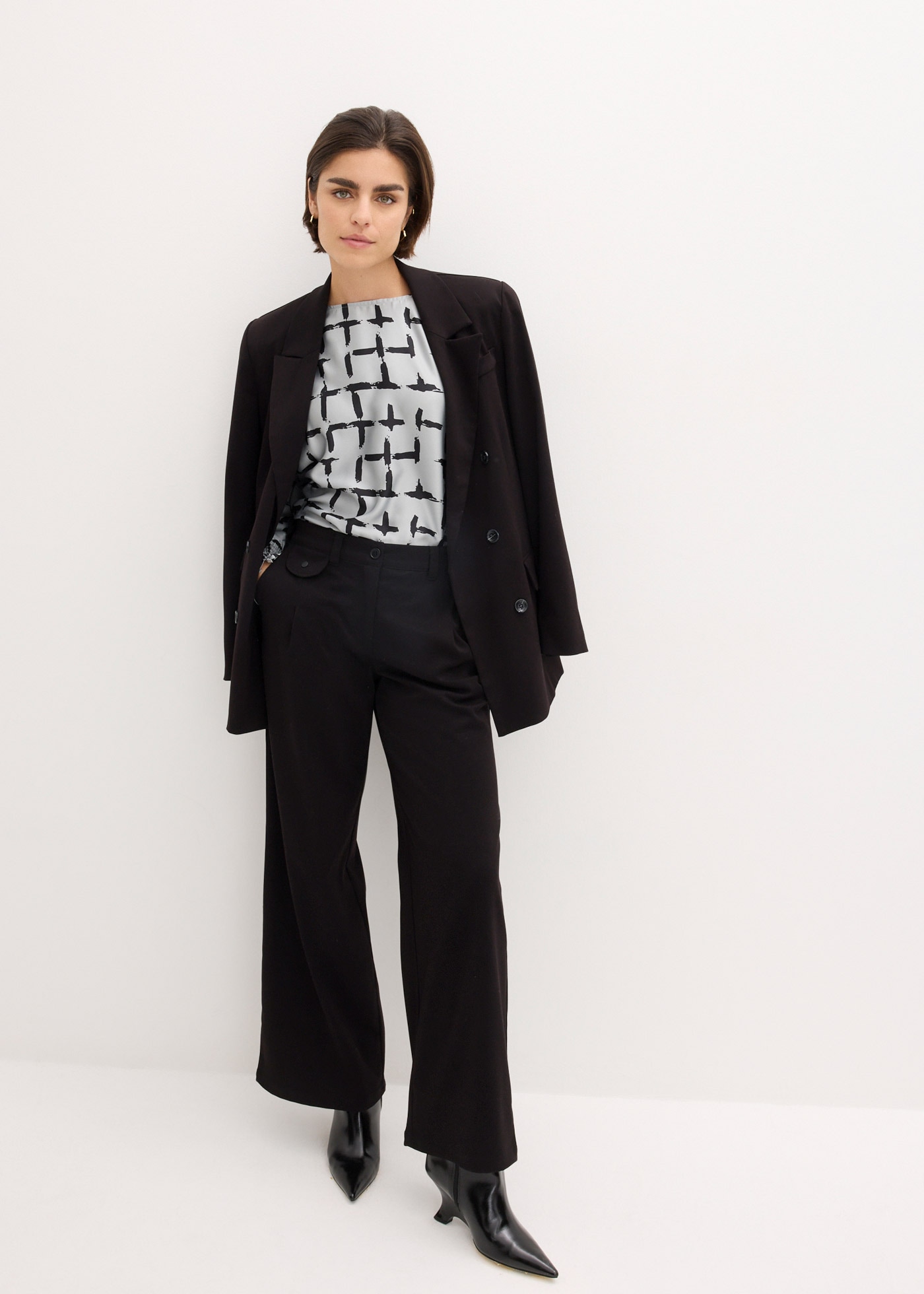 bonprix Pantalon marlène  weit geschnitten, Loose fit Passform, High-Waist-Bequembund