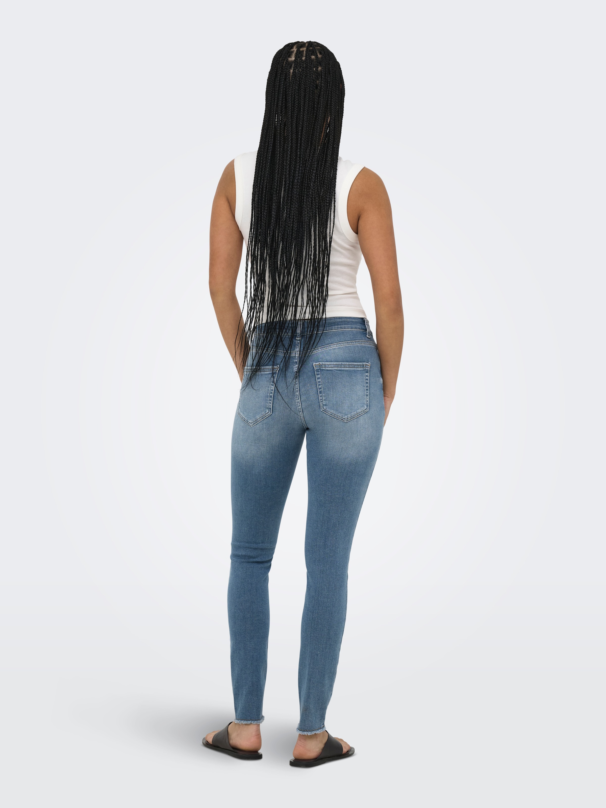 ONLY Jeans skinny »ONLBLUSH MID SK ANK RW DNM REA363« mélange de coton, coupe skinny