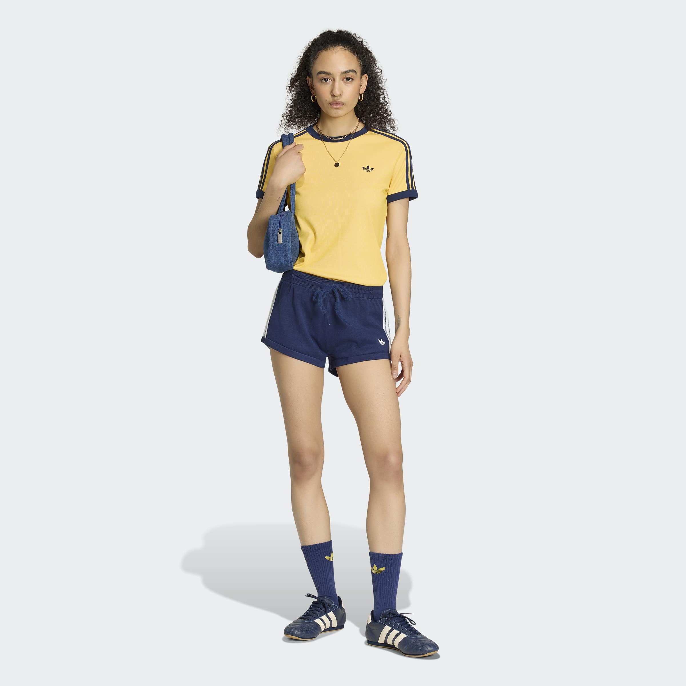 adidas Originals T-shirt »3S CALI TEE« pour adultes, col rond, sans fermeture, en polyester