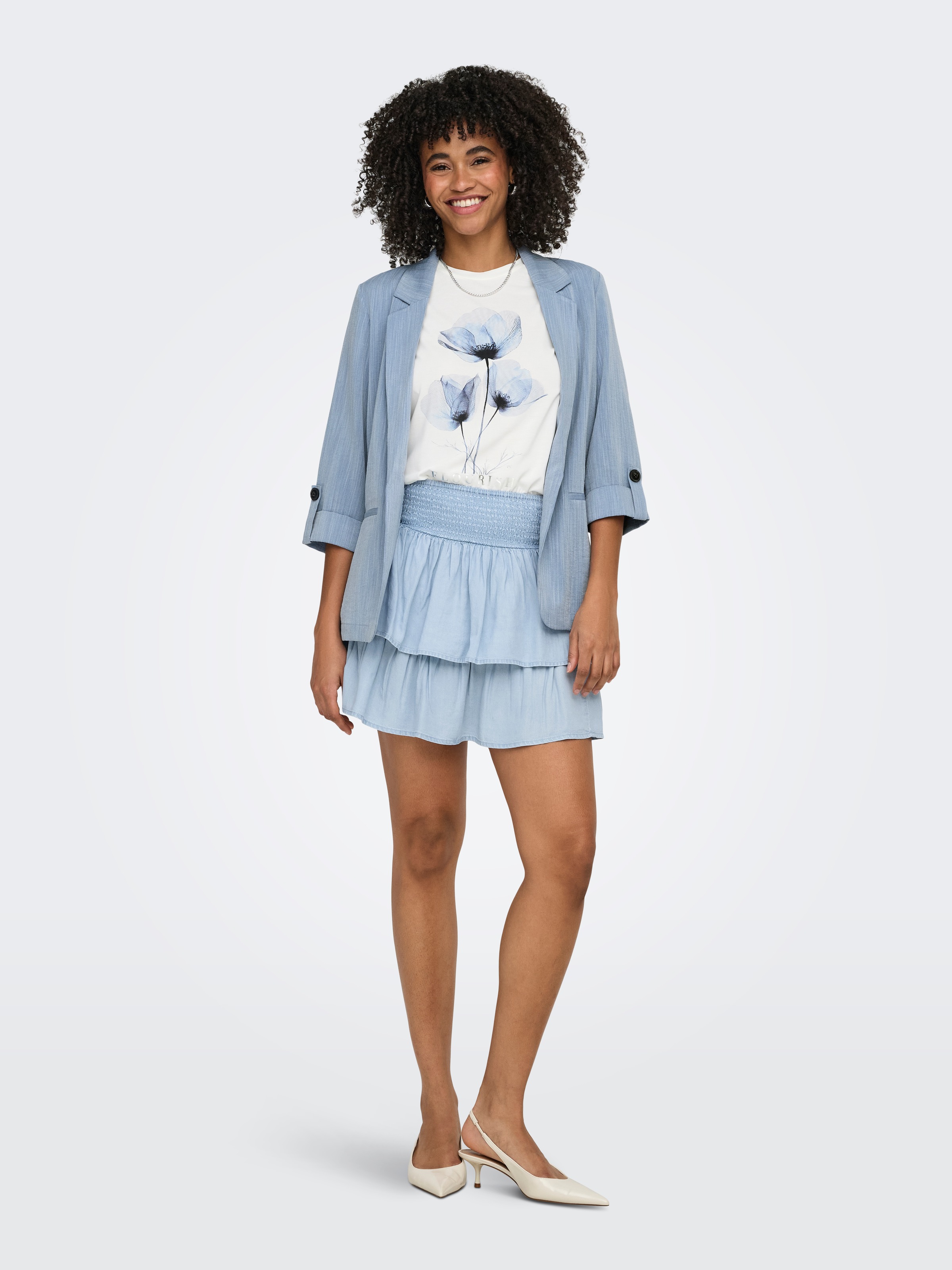 ONLY Blazer court »ONLMARSA 3/4 BLAZER WVN NOOS« avec col à revers