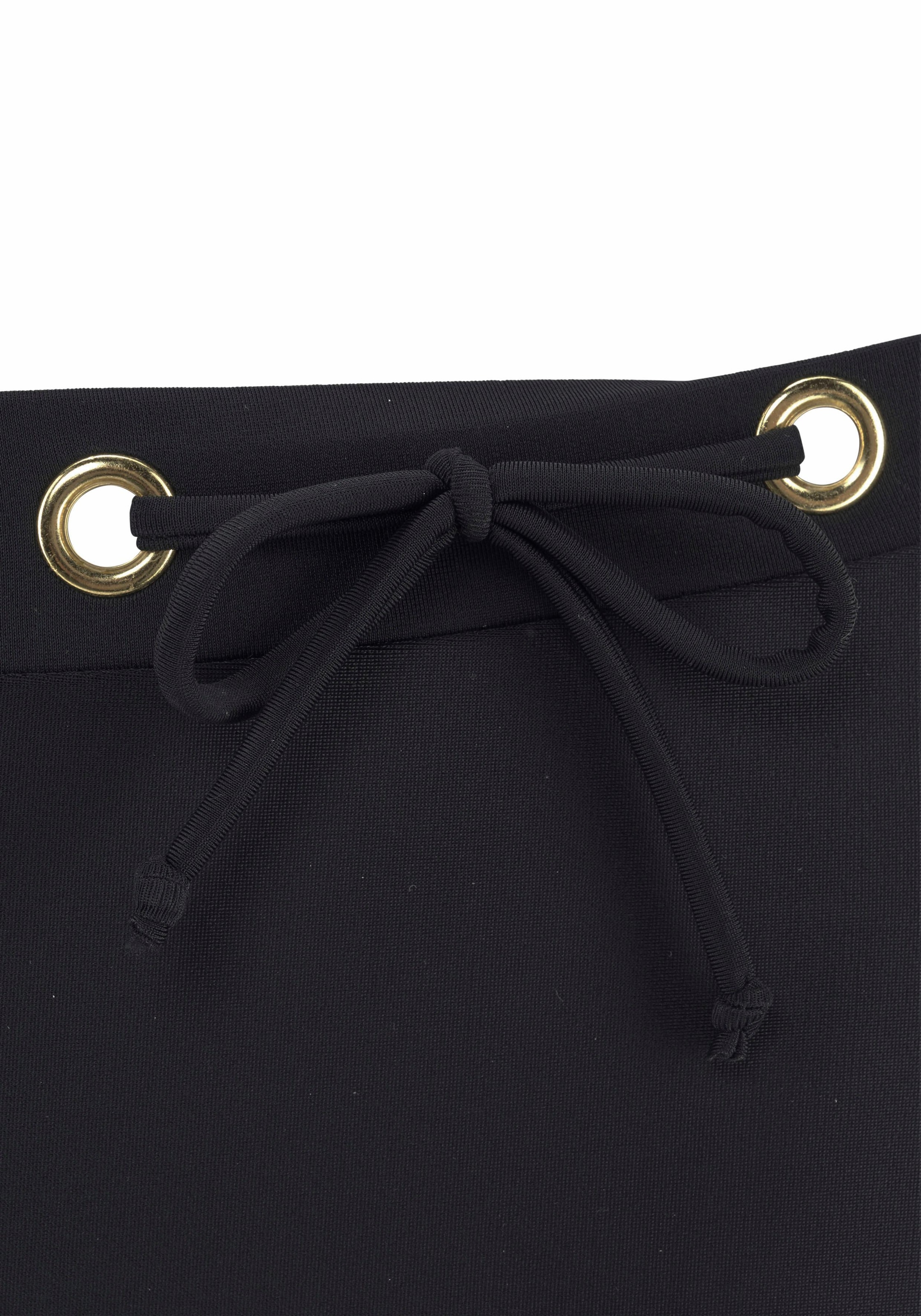 Bruno Banani Triangel-Bikini mit Hotpants