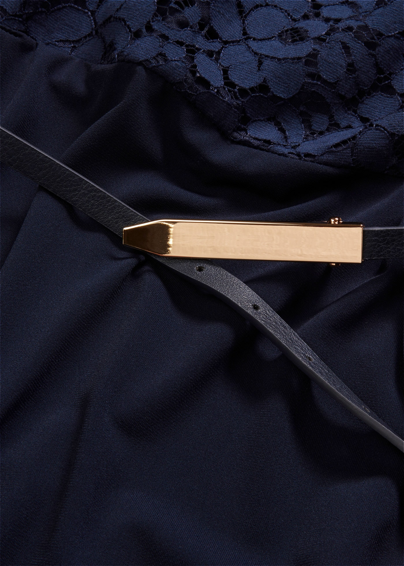 bonprix 2-in-1-Kleid »Abend-Maxikleid mit Gürtel (2-tlg.Set)« Set, 2,  für vielseitige Anlässe, Abend-Maxikleid, aus Polyester und Elasthan