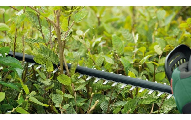 BOSCH Taille-haies sans fil »UniversalHedgeCut18-50« ()  50 cm Schnittlänge, ohne Akku und Ladegerät