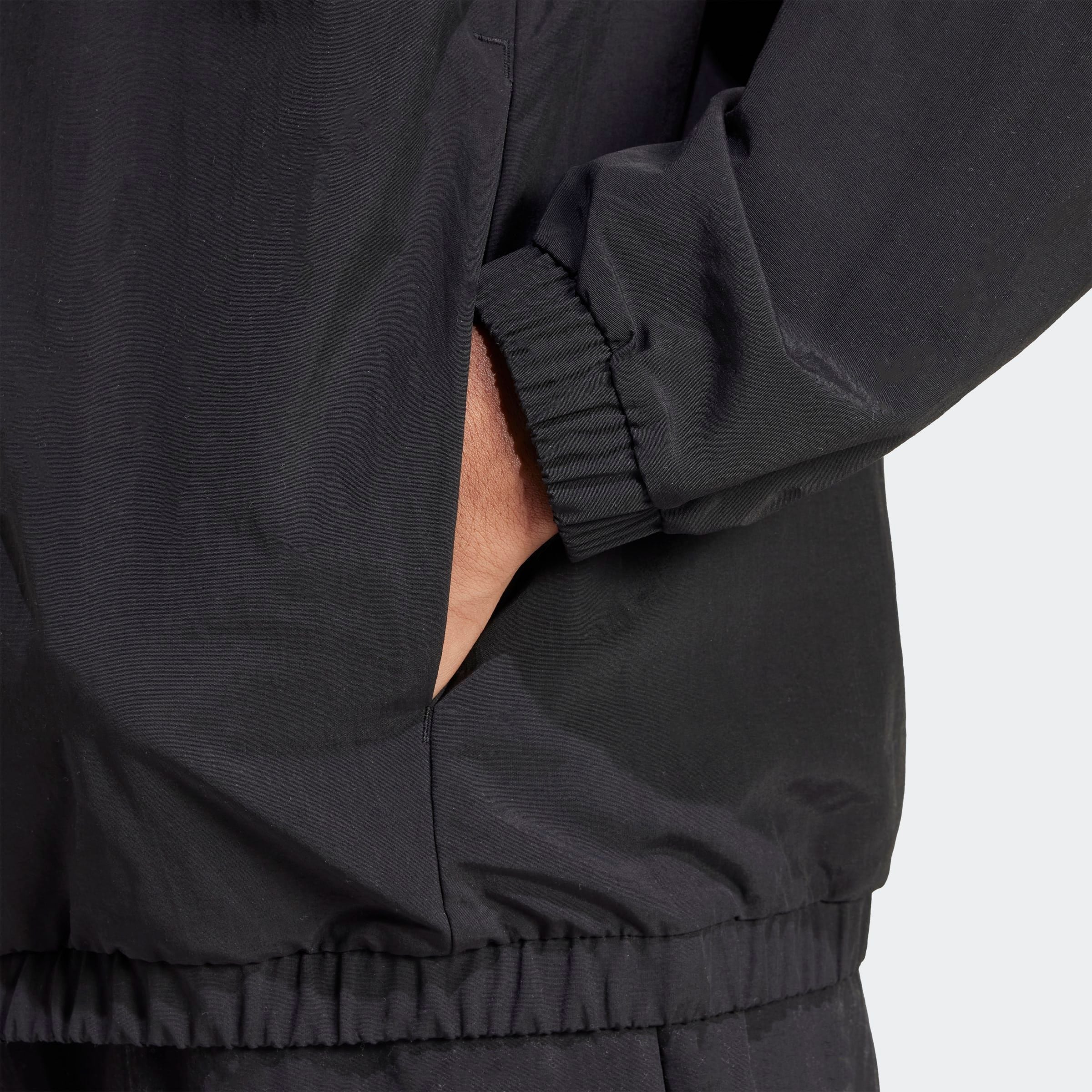 adidas Sportswear Coupe-vent »ESSENTIAL MIT KLEINEM LOGO«