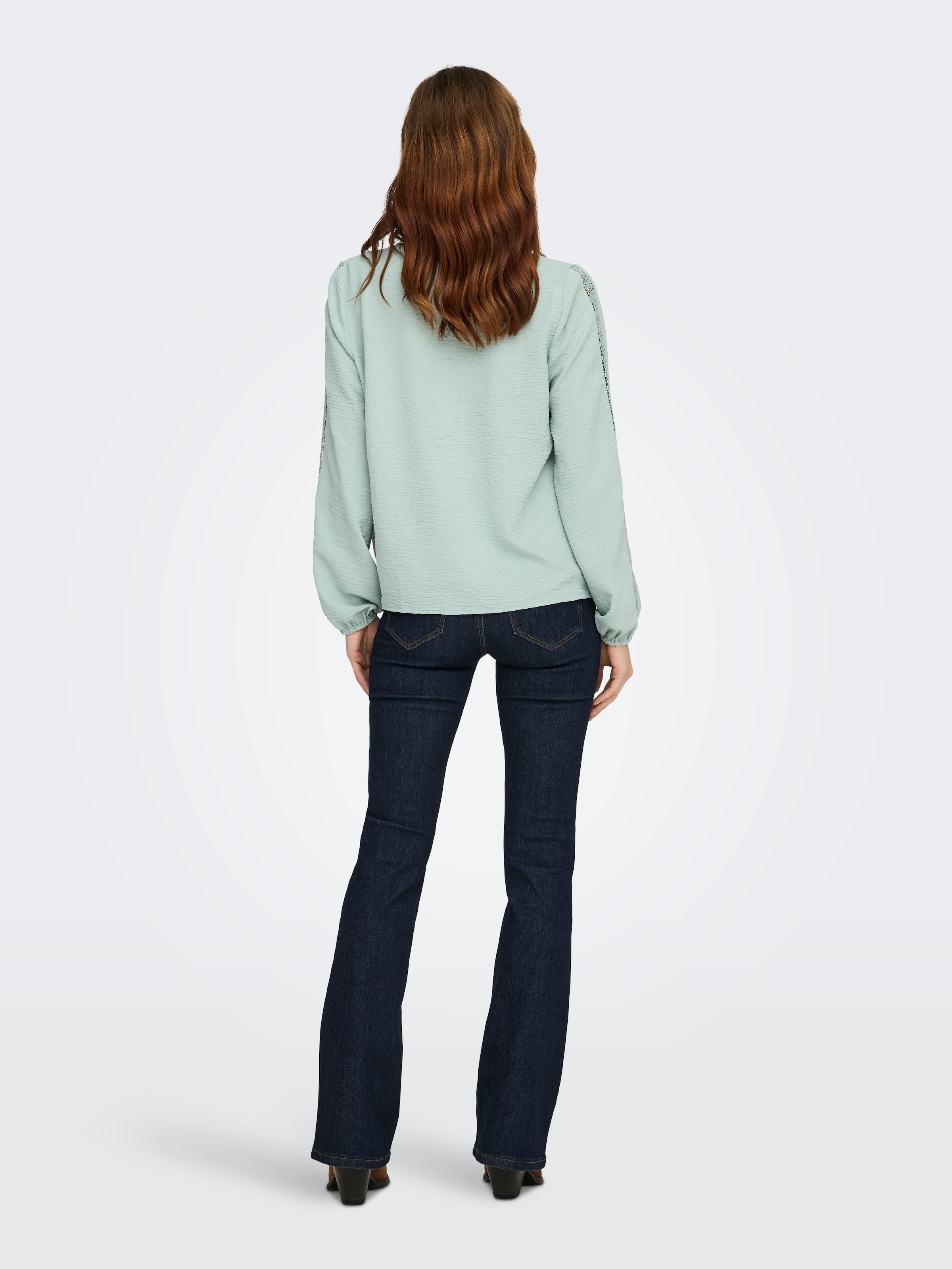 ONLY Blouse à manches longues »ONLGREGOR METTE LS LACE TOP WVN« Kunstfaser, regular fit, V-Ausschnitt, Regular Waist