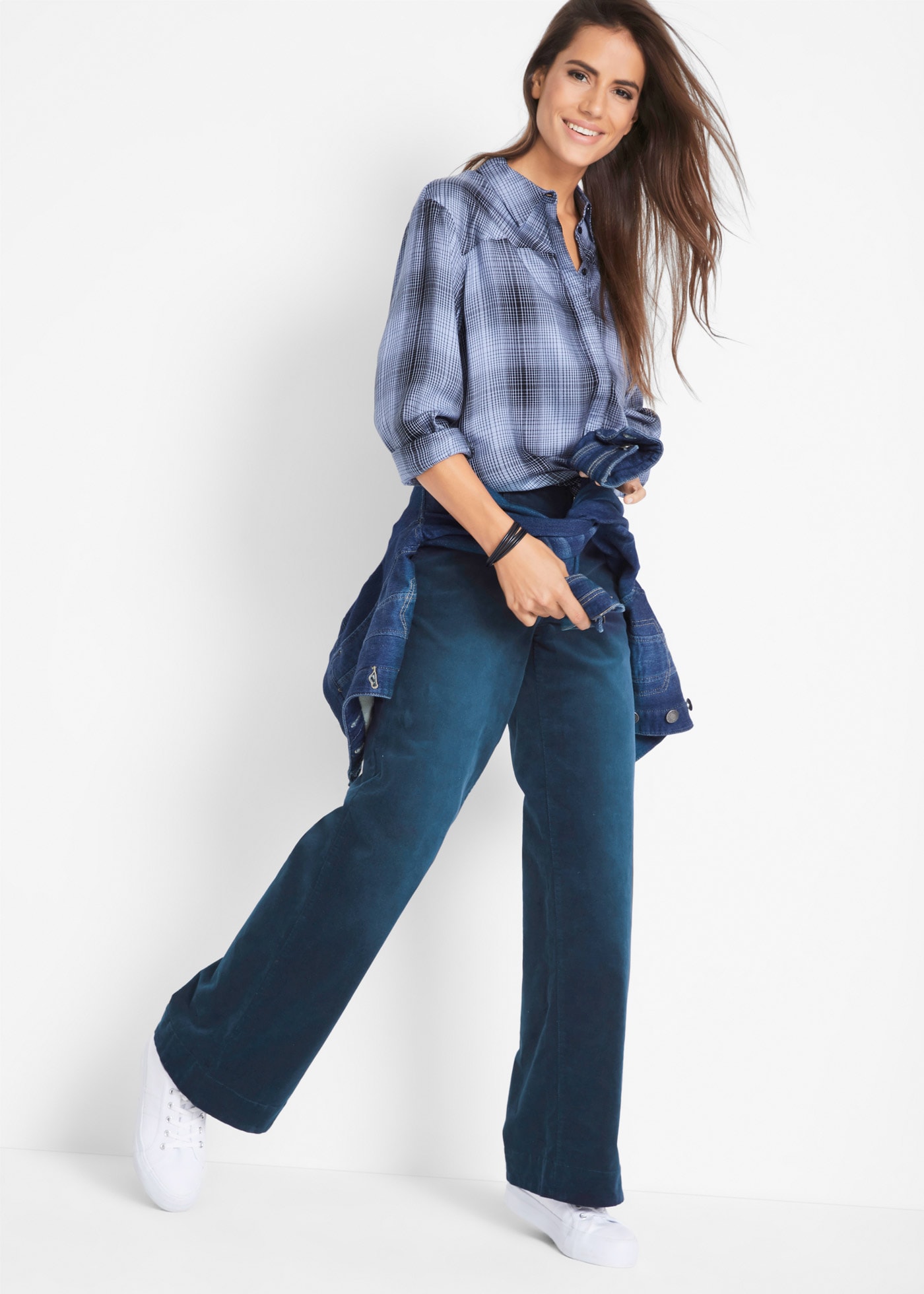 bonprix Cordhose »Stretch-Cordhose, Wide«  aus Baumwolle und Elasthan, Loose Fit, ausgestelltes Bein