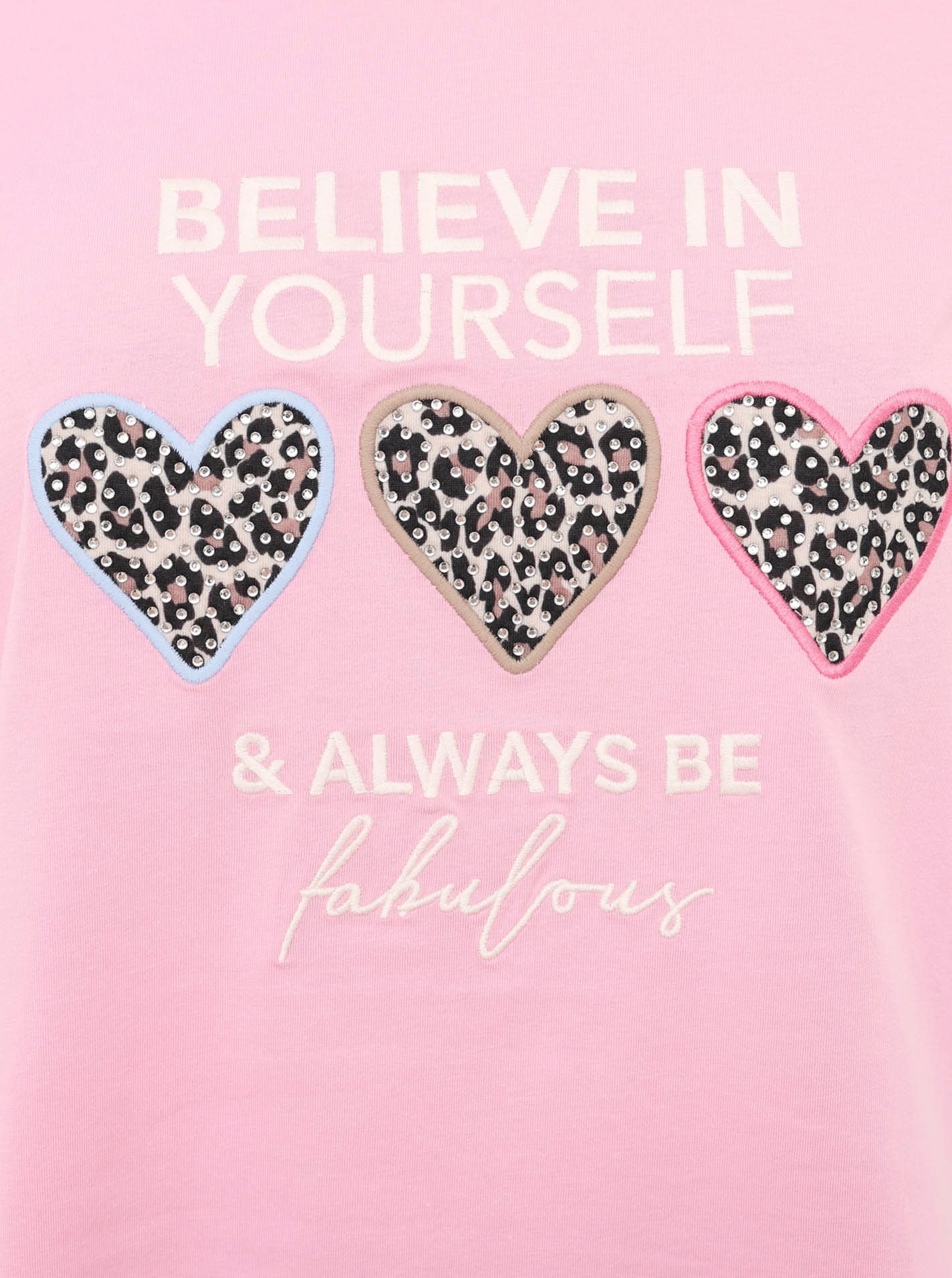 Zwillingsherz T-Shirt »"Always Believe"« Stickerei, Leoherzen, Rundhals, kurzarm