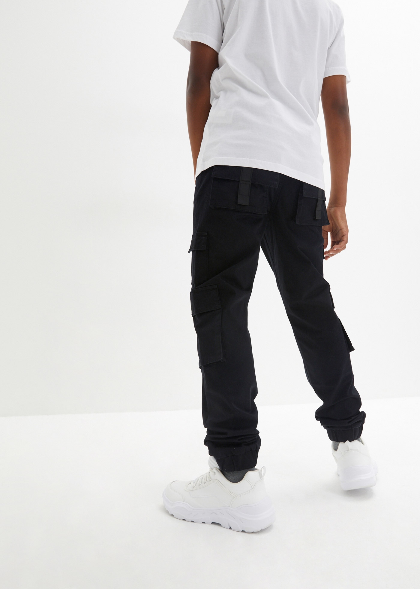 bonprix Cargohose  aus Baumwolle mit Elasthan, bequeme Passform, mit grossen Taschen