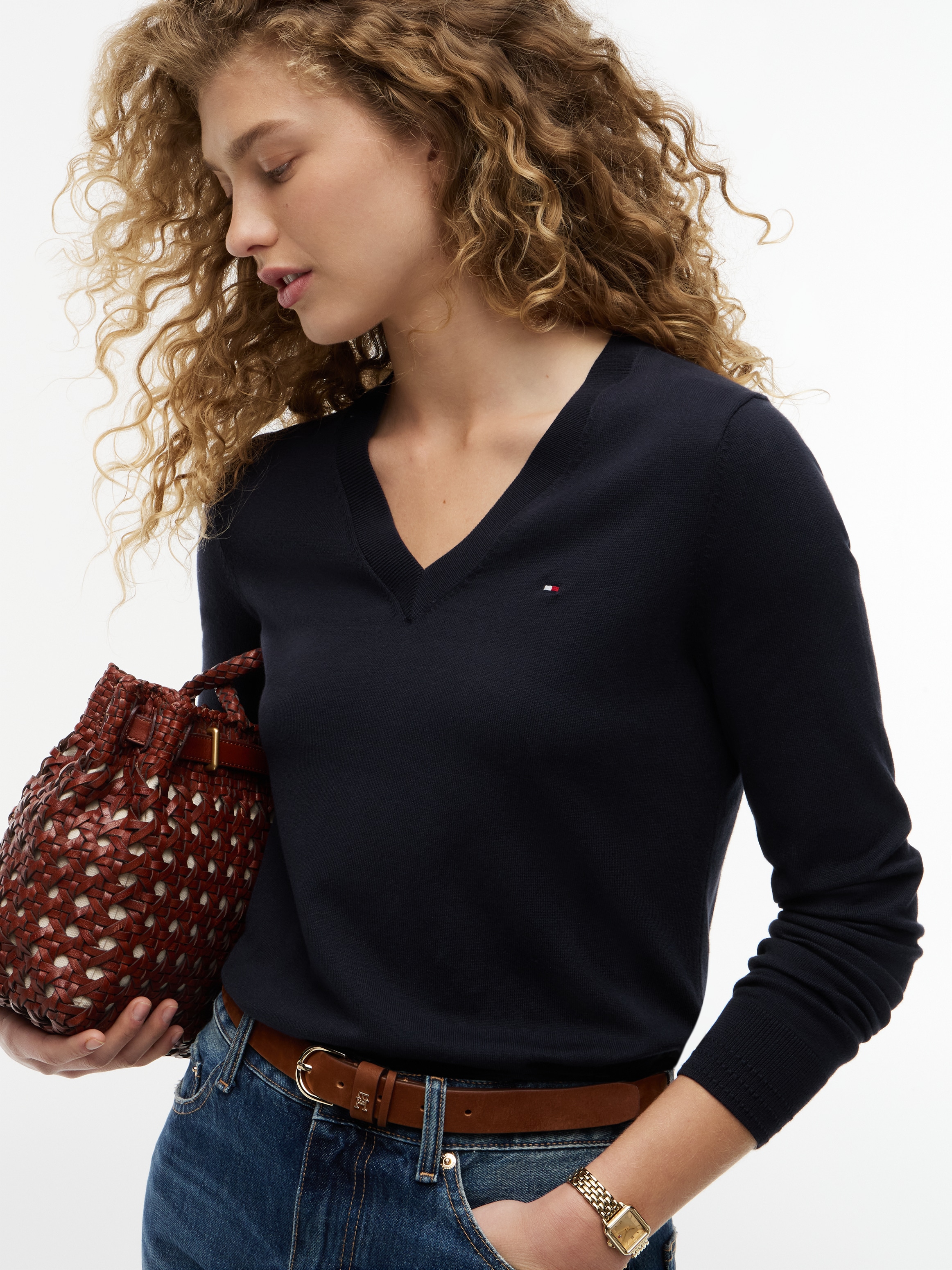 Tommy Hilfiger Pull col V »CO JERSEY STITCH V-NK SWEATER« Bandes contrastées à l'encolure et broderie logo sur la manche